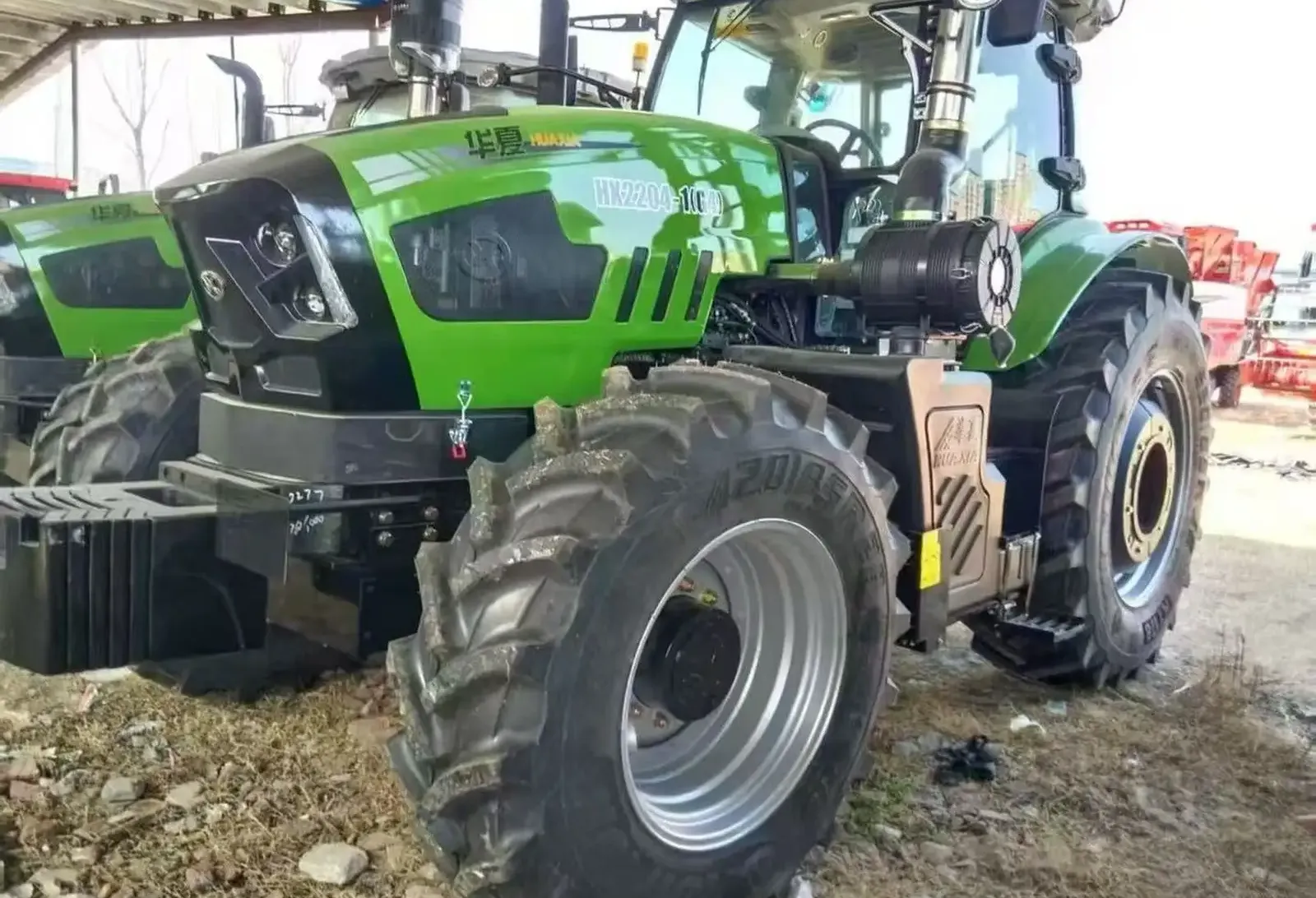Трактор Huaxia 2204 на заказ