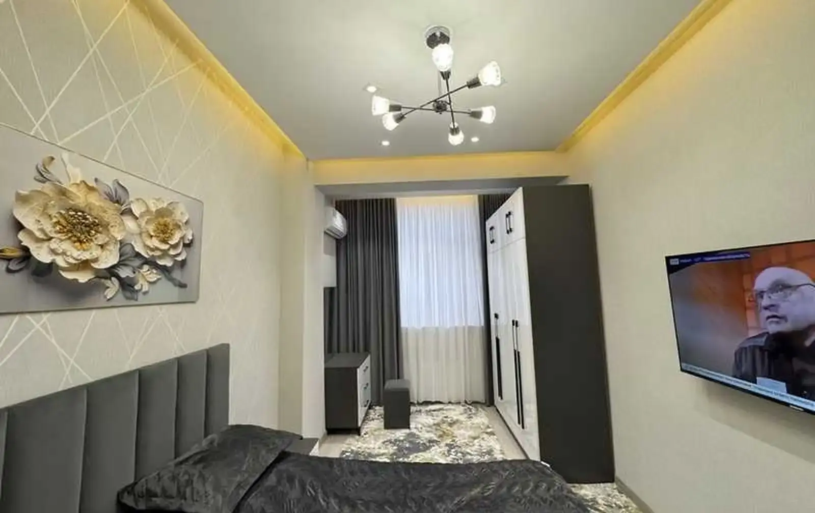 2-комн. квартира, 4 этаж, 55м², шохмансур Айни