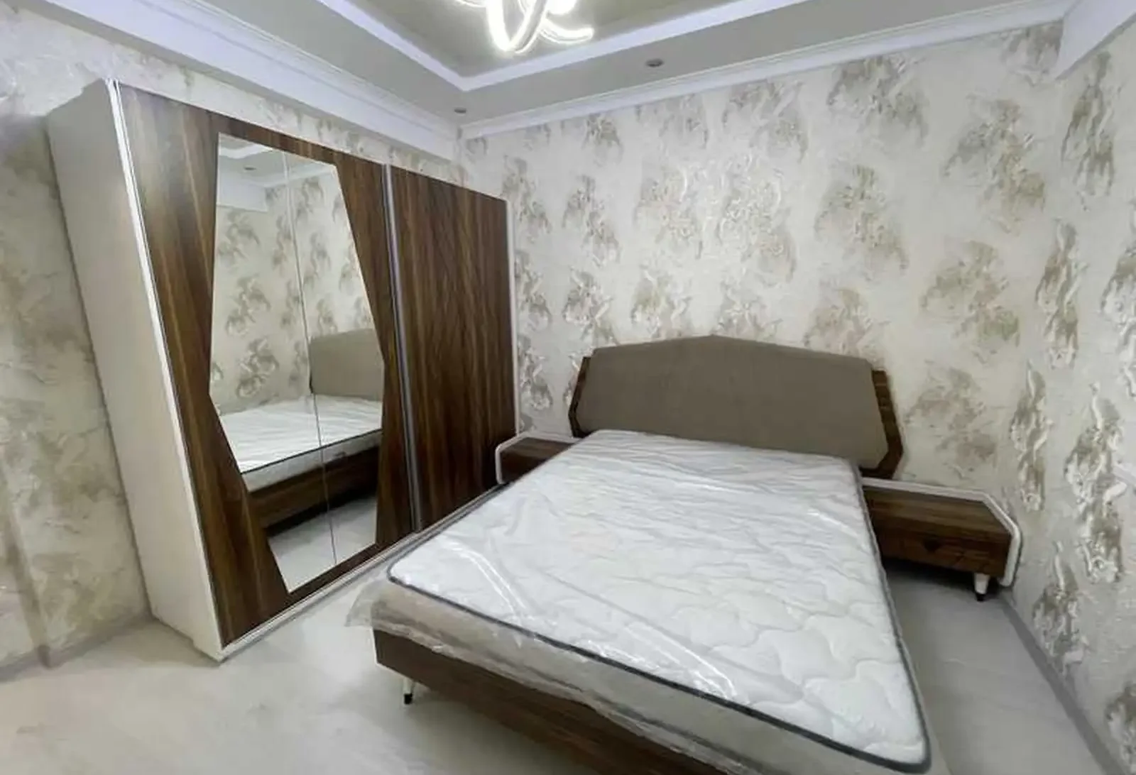 2-комн. квартира, 18 этаж, 69м², Шохмансур Бейби шоп