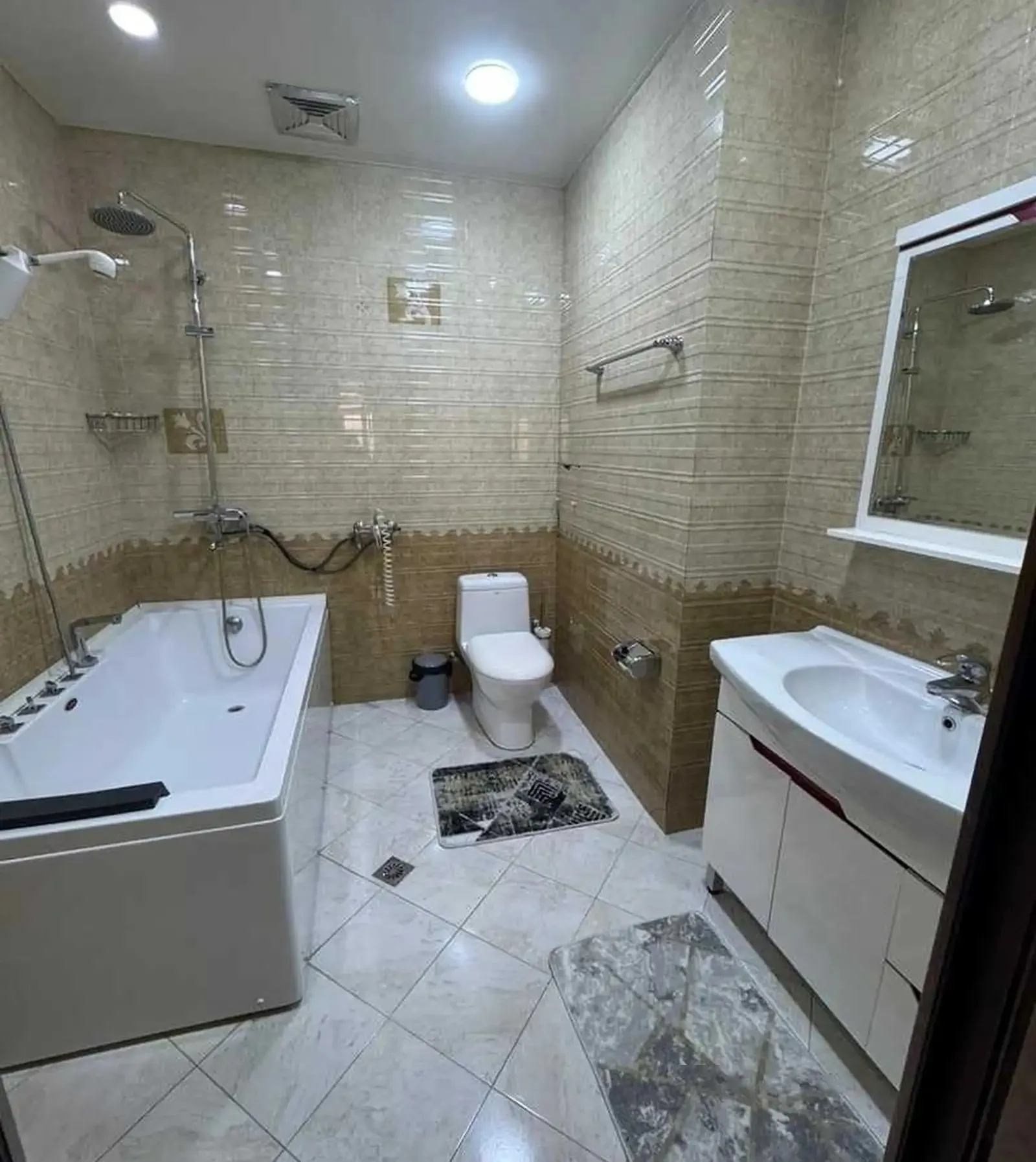 3-комн. квартира, 10 этаж, 107м², Шохмансур