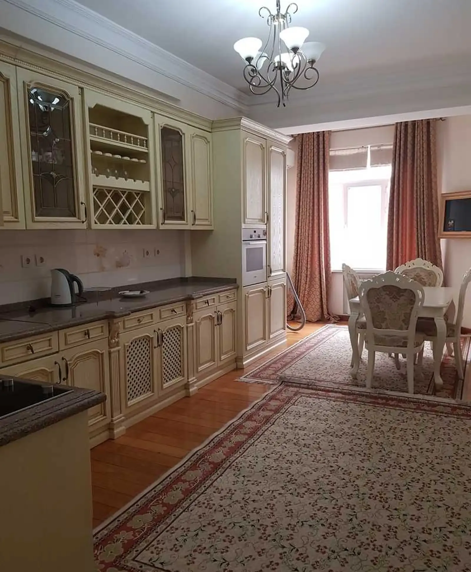 3-комн. квартира, 8 этаж, 125м², Дом печати