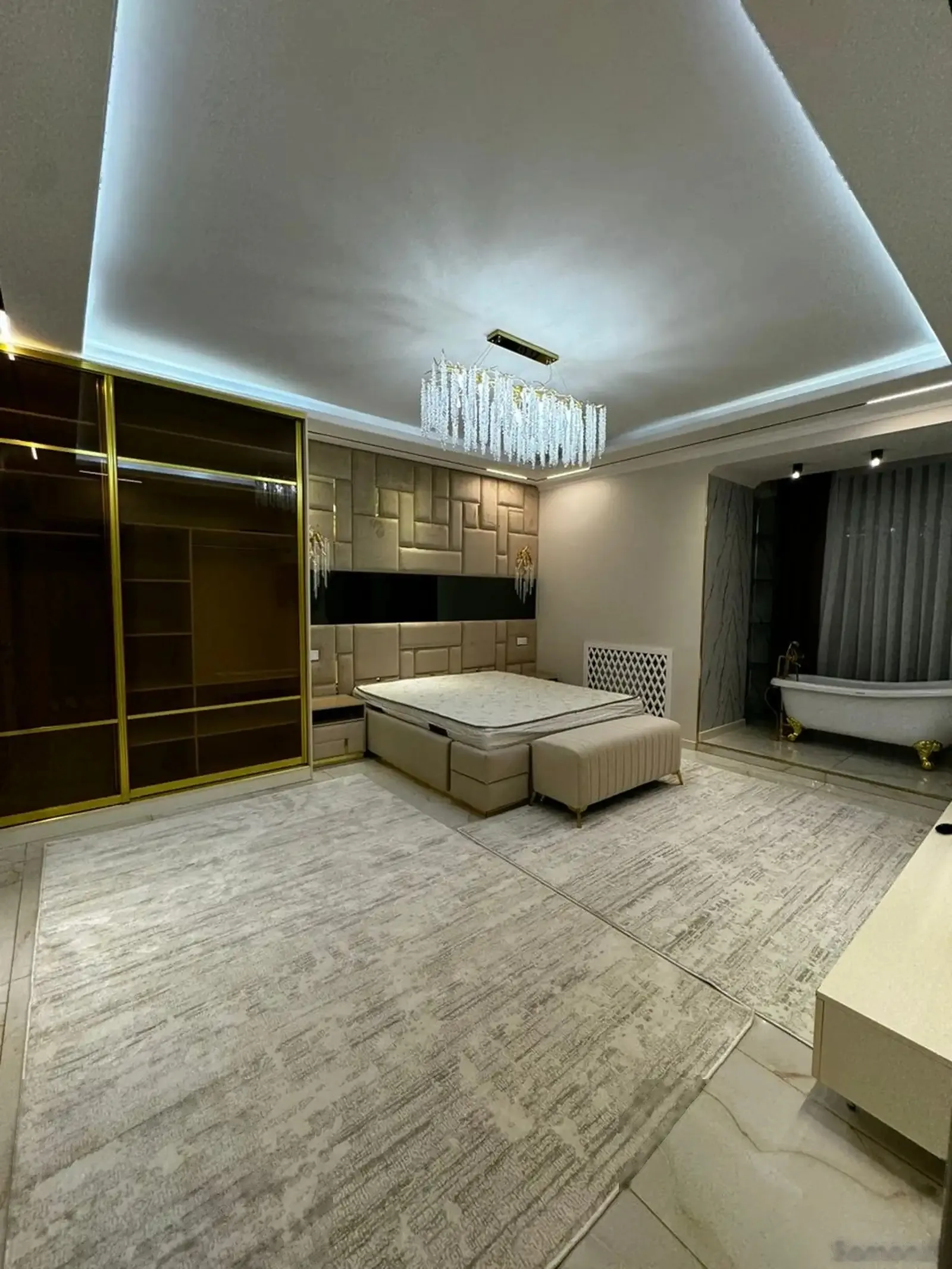 3-к квартира, 7 этаж, 100 м², И Сомони, торговый центр Баракат