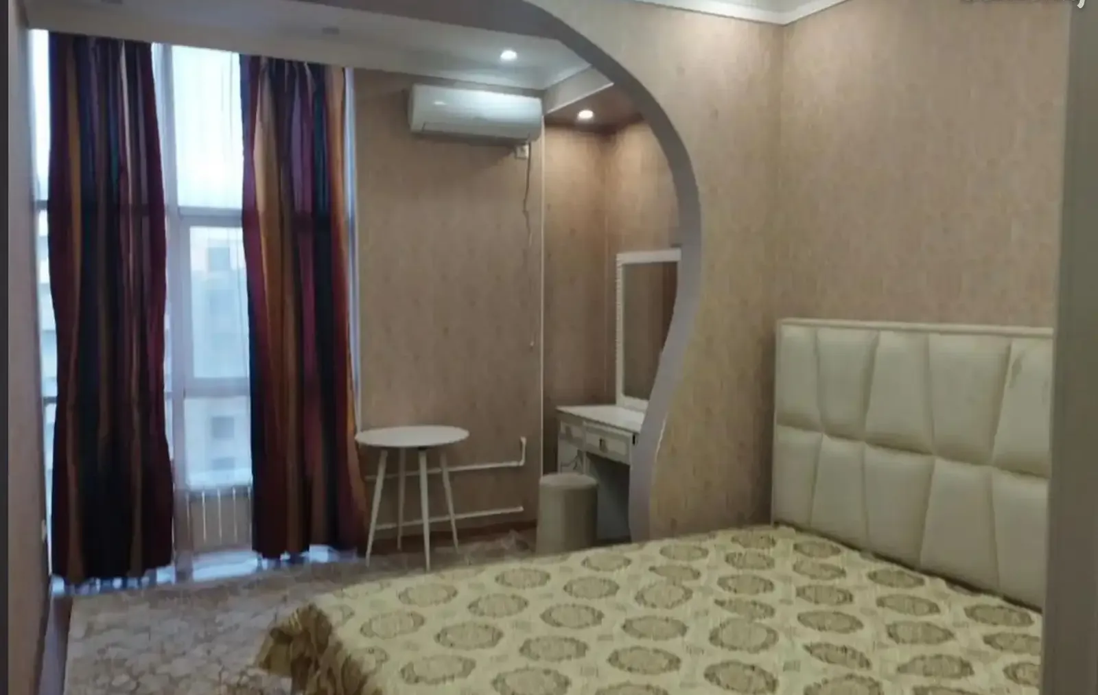 2-комн. квартира, 16 этаж, 52м², Шохмансур