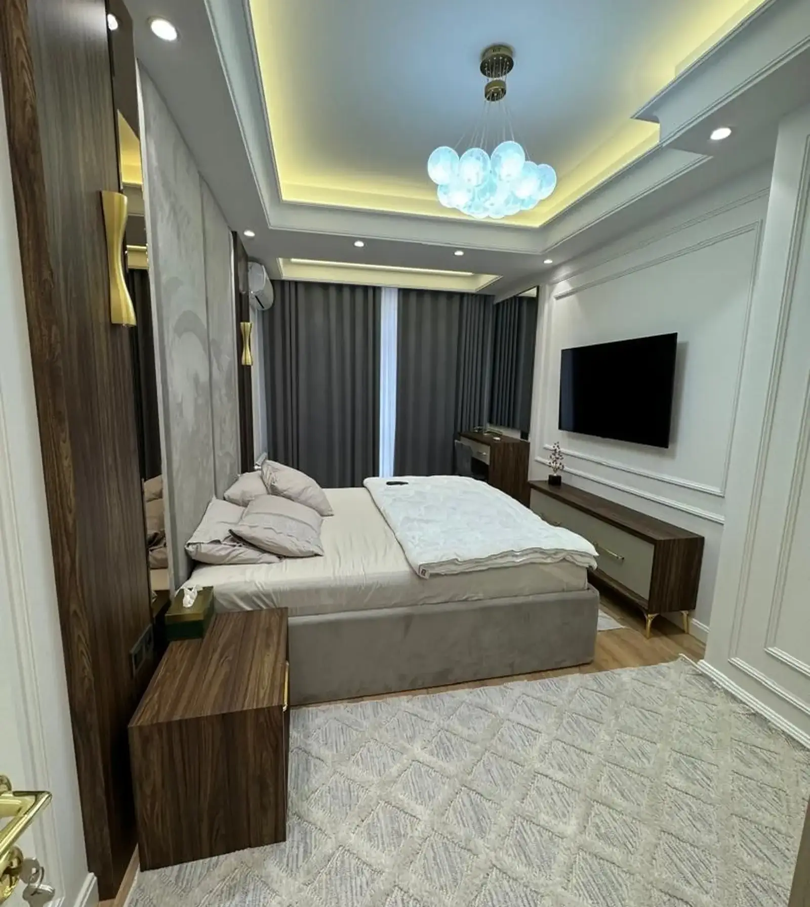 2-комн. квартира, 14 этаж, 65м², Овир Бари ресторан Султонбей