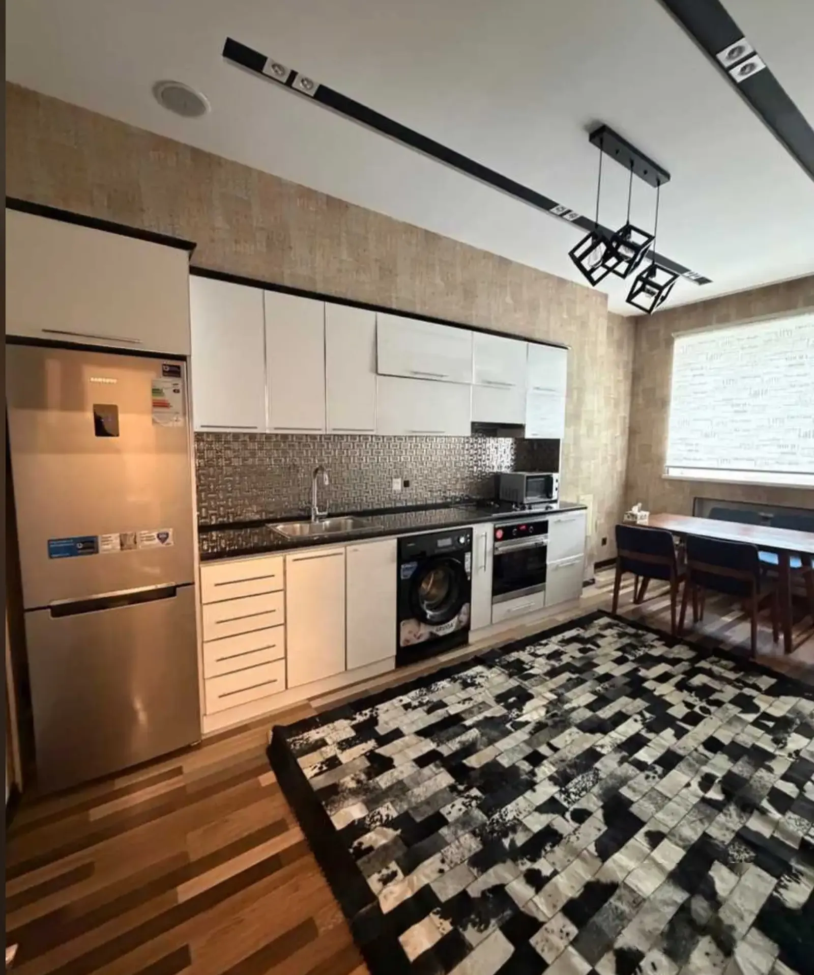 2-комн. квартира, 15 этаж, 54м², Шохмансур