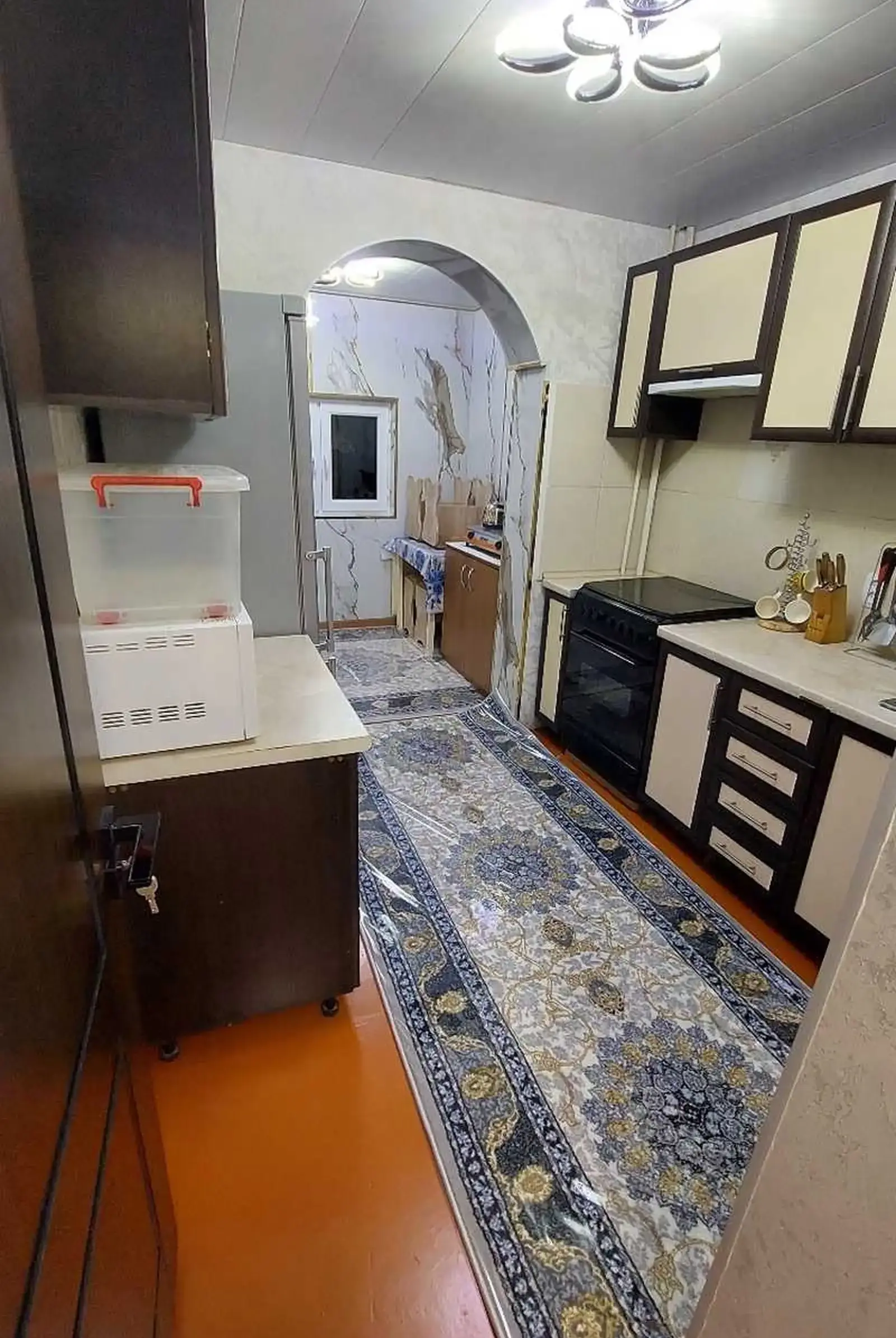 5-комн. квартира, 2 этаж, 100м², Зарафшон