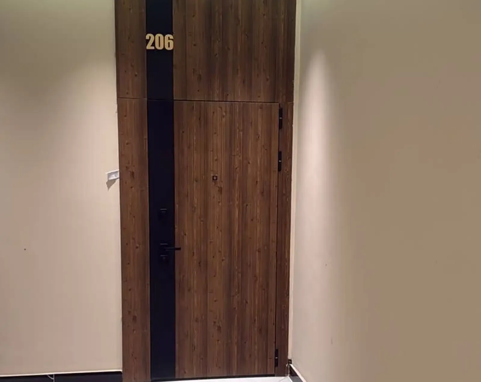 2-комн. квартира, 11 этаж, 76 м², Шохмансур