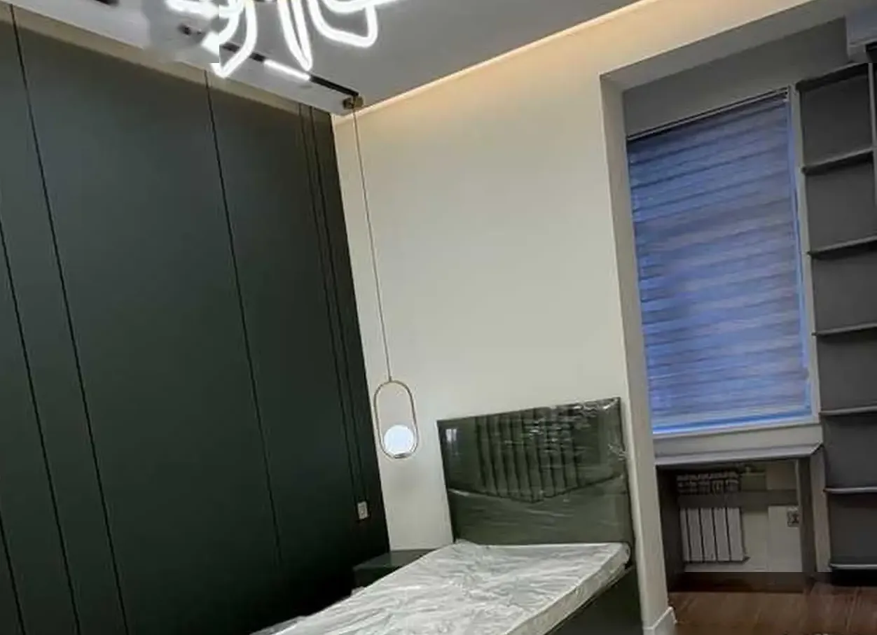 4-комн. квартира, 16 этаж, 111 м², Шохмансур