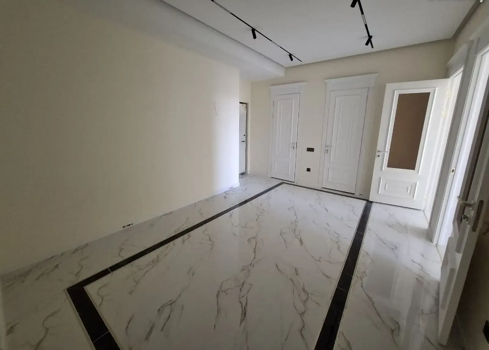 2-комн. квартира, 11 этаж, 66 м², Сино