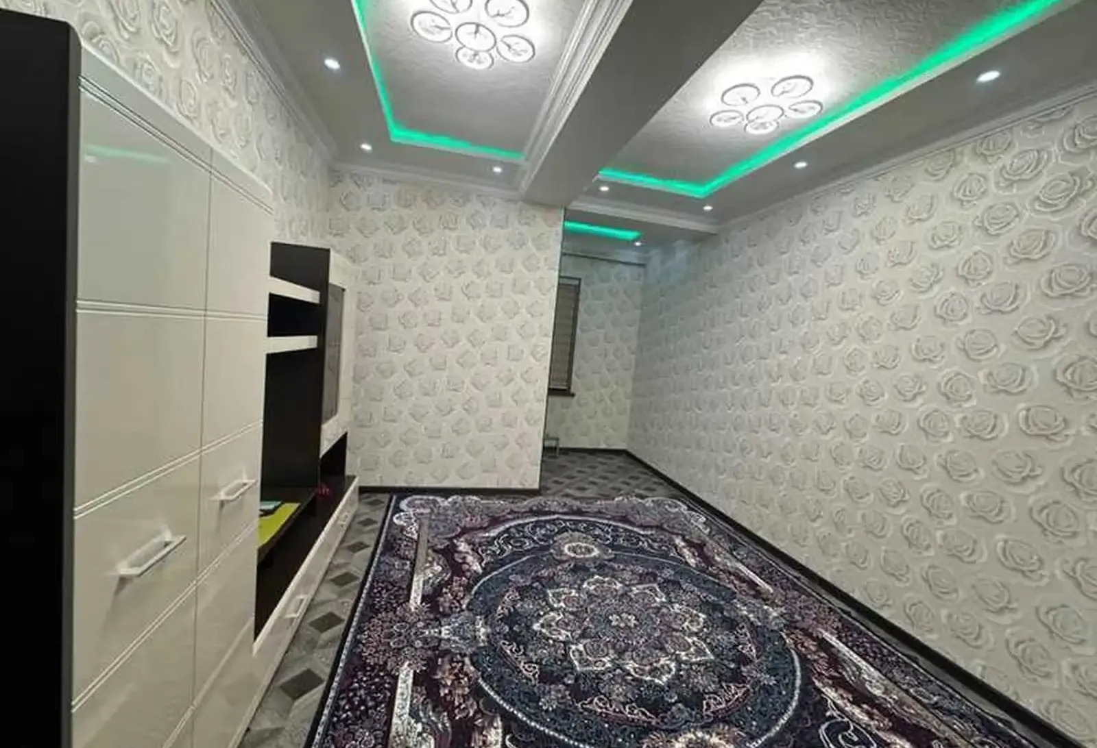 3-комн. квартира, 2 этаж, 80м², Бозори Мехргон