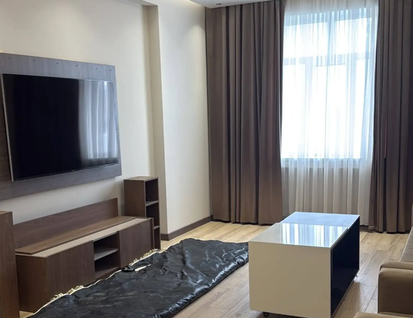 2-комн. квартира, 16 этаж, 62м², Исмоили Сомони, Бурак