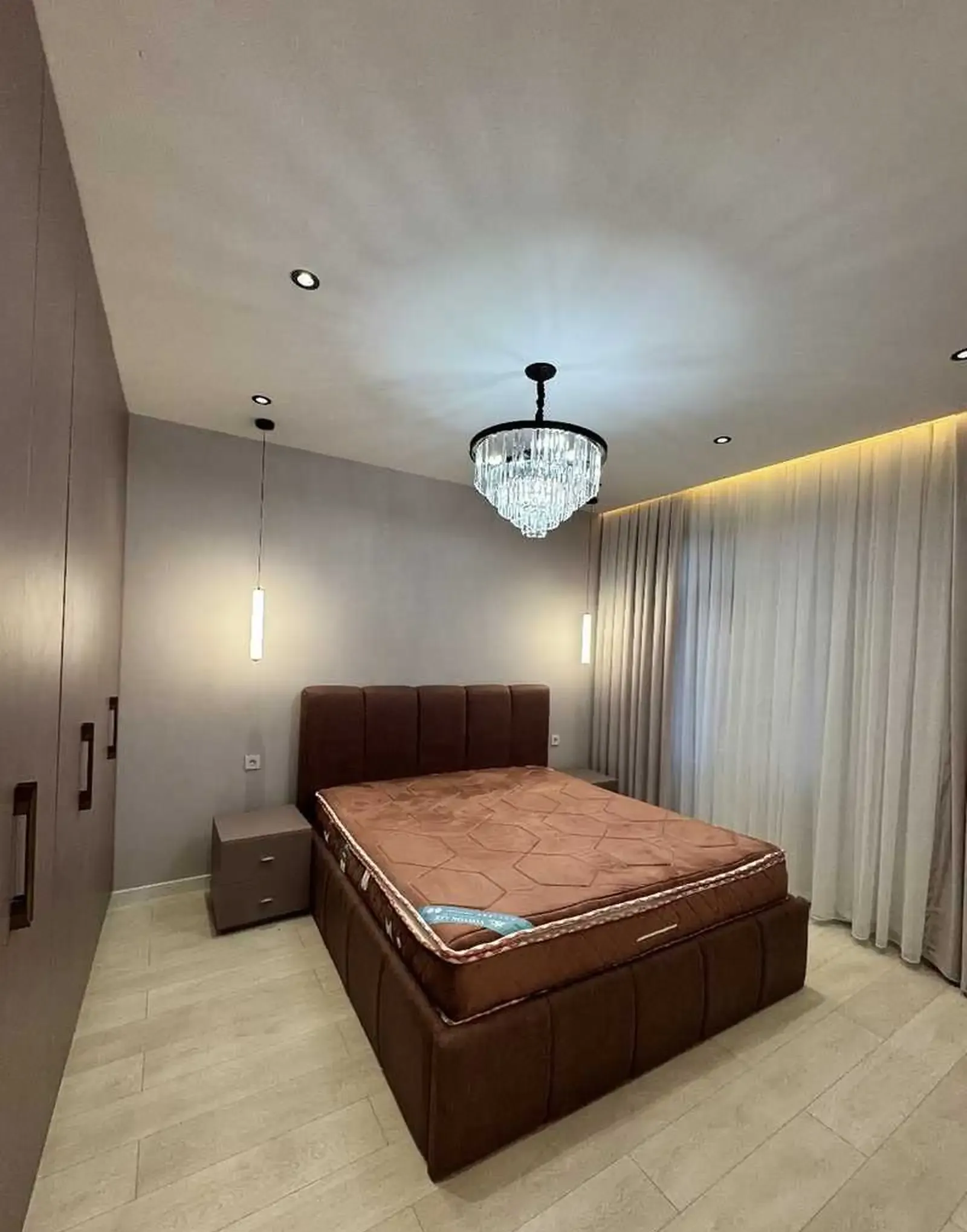 2-комн. квартира, 10 этаж, 65м², Танка
