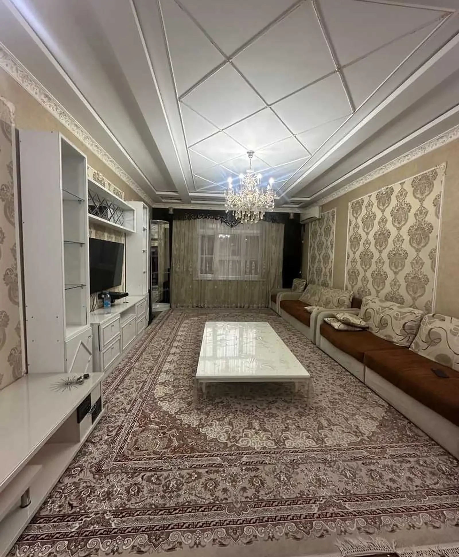 3-комн. квартира, 5 этаж, 130м², Шоҳмансур