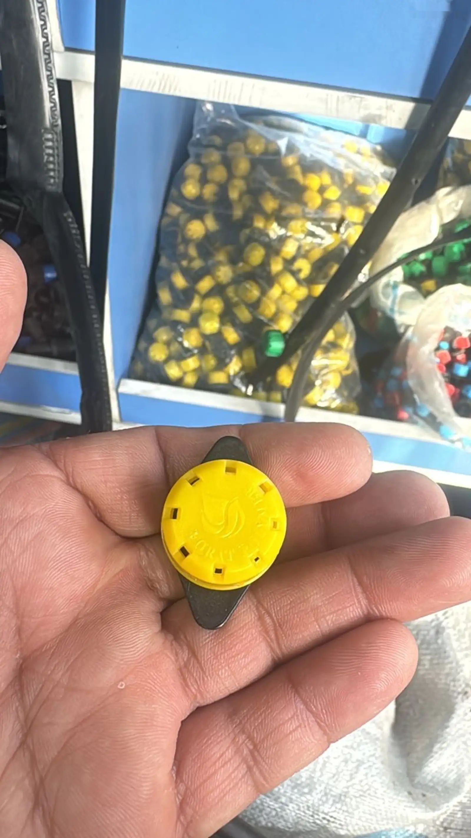 Капельница регулируемая