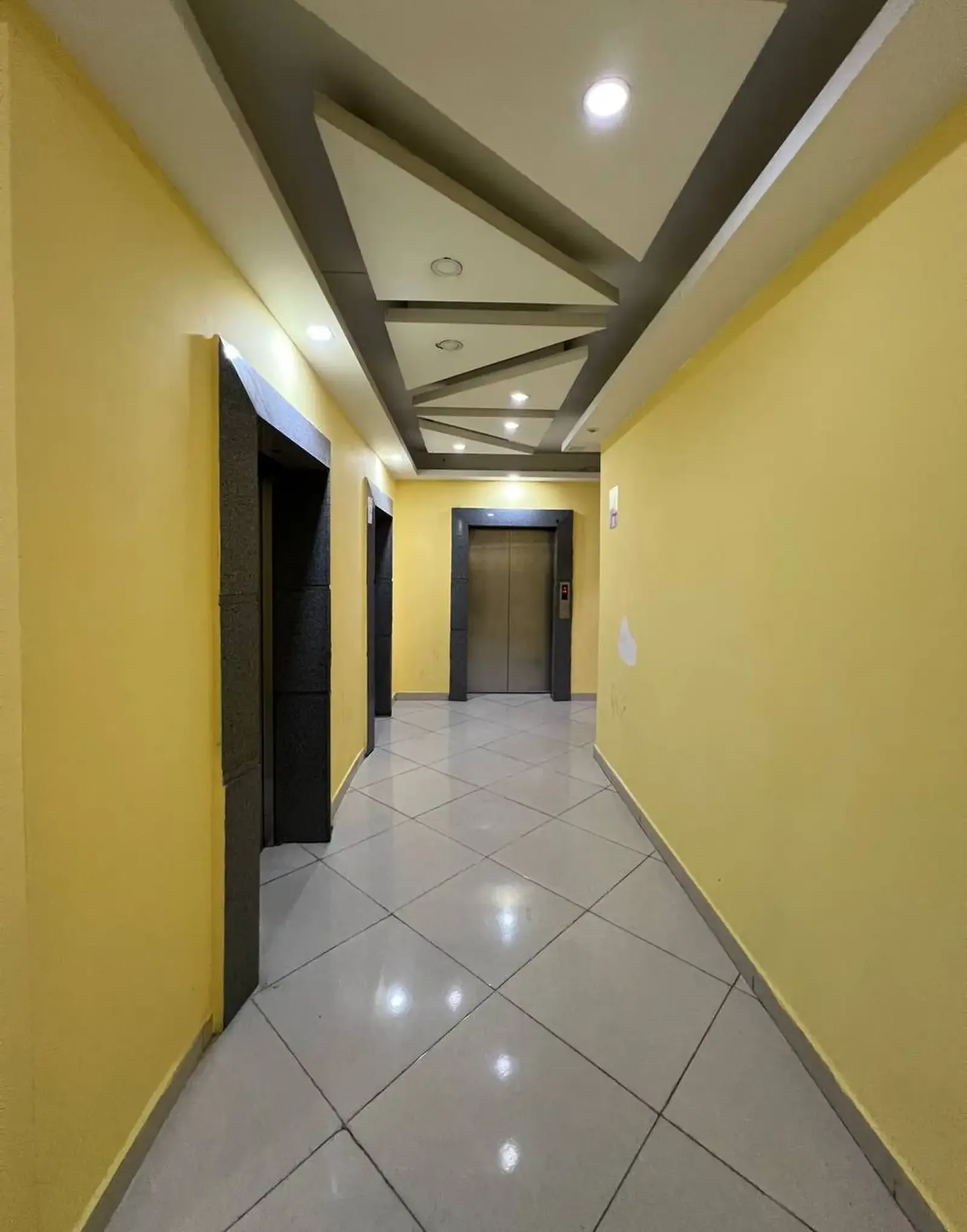 2-комн. квартира, 15 этаж, 53 м², Исмоили Сомони, Симург