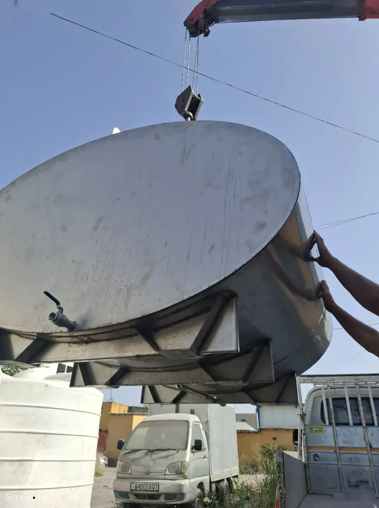 Бочка из нержавеющей стали 2500 л