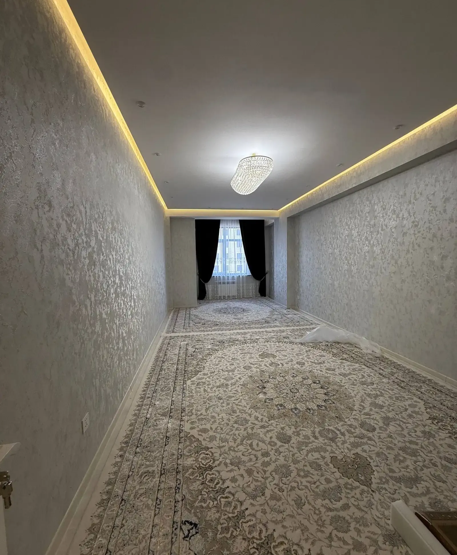 3-комн. квартира, 14 этаж, 115 м², Шохмансур