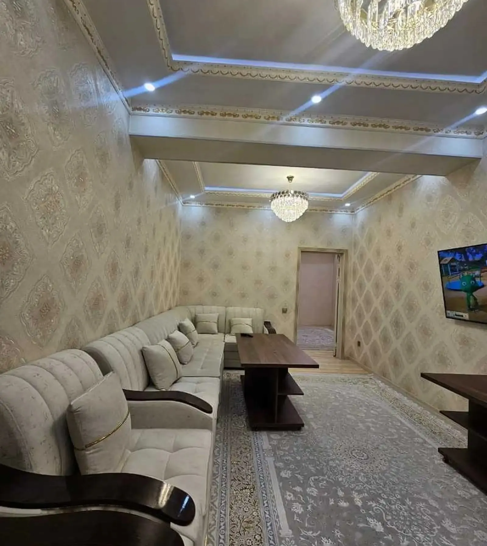 2-комн. квартира, 8 этаж, 89м², И.Сомони