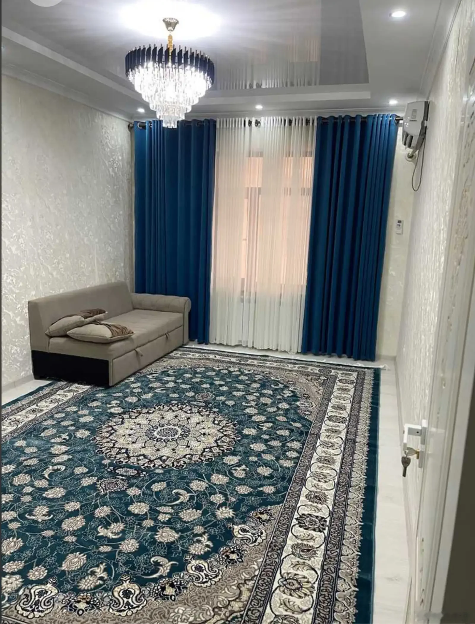 2-к квартира, 8 этаж, 65 м², Дом печати