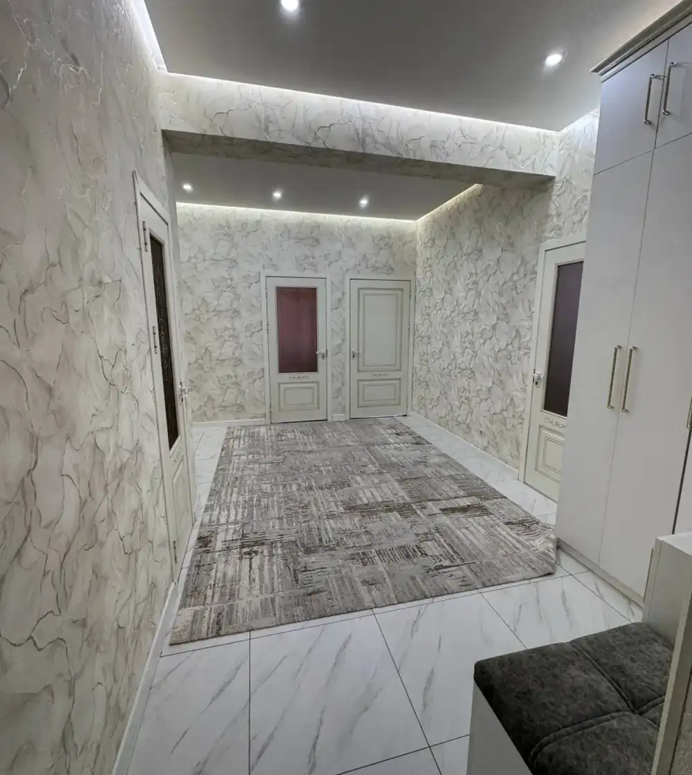 3-к квартира, 5 этаж, 102 м², фирдавси