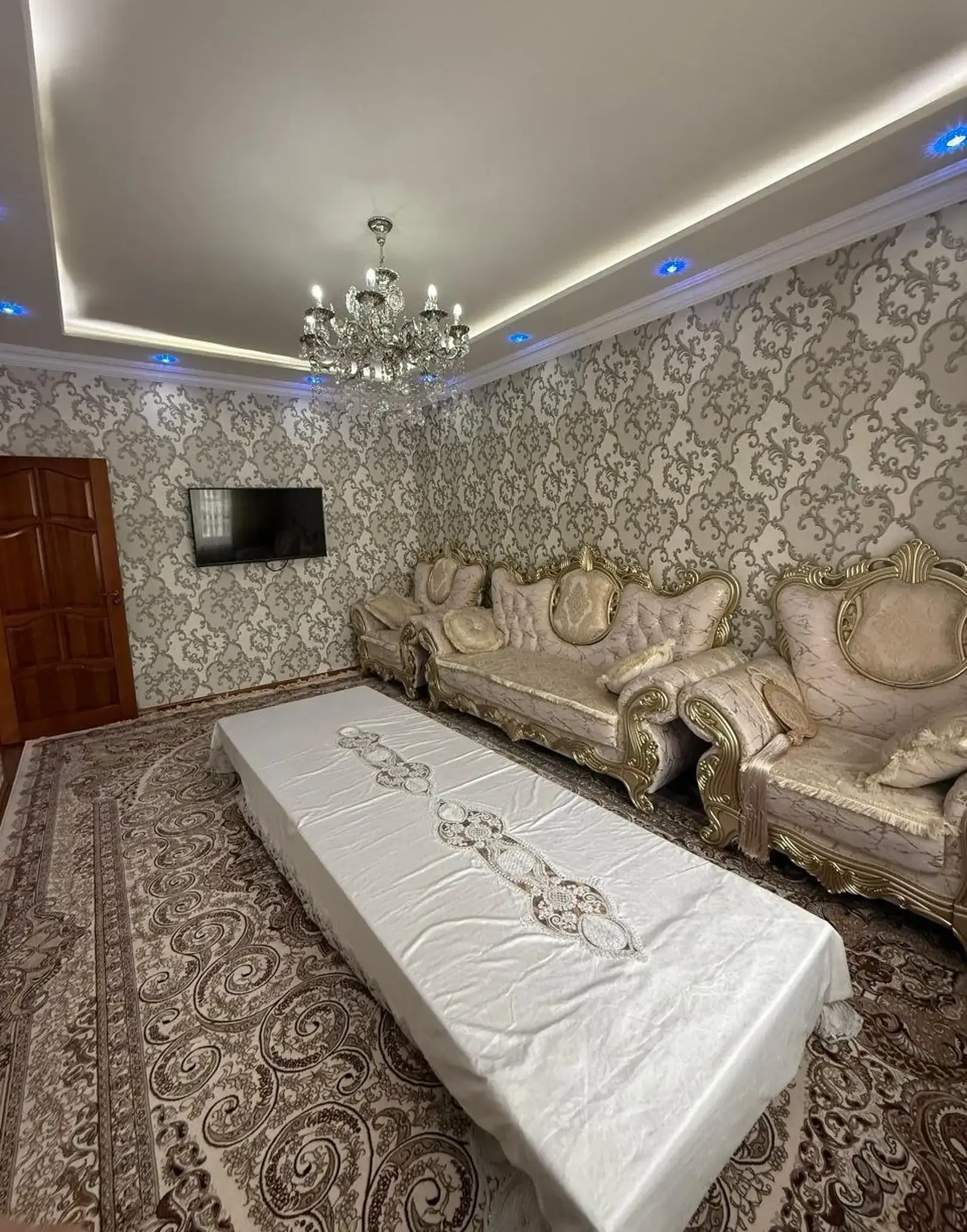 4-к квартира, 6 этаж, 110 м², 82 мкр
