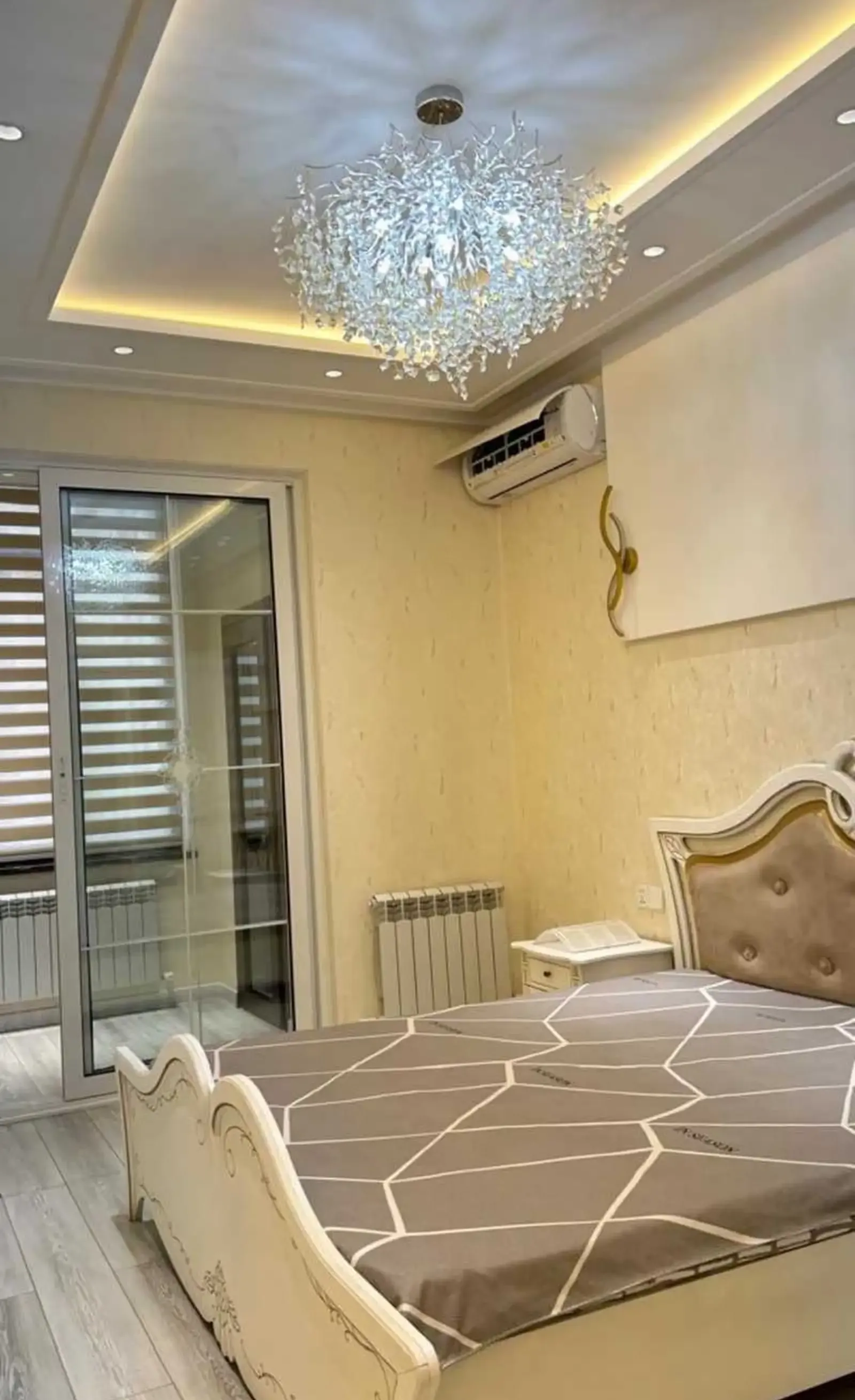 2-комн. квартира, 6 этаж, 70м², Шохмансур