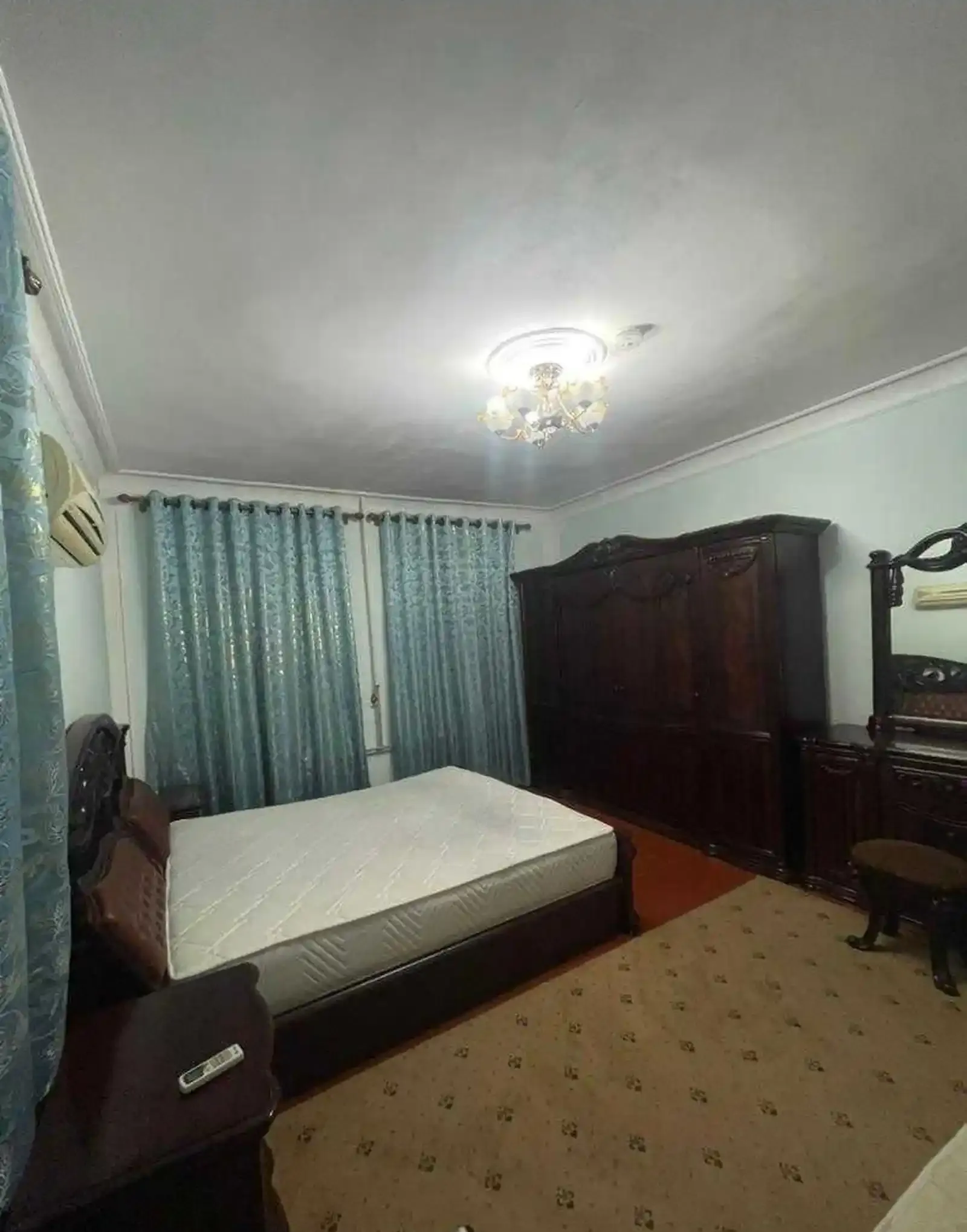 2-этажный, 8 комнатный дом, 630 м², Сомони