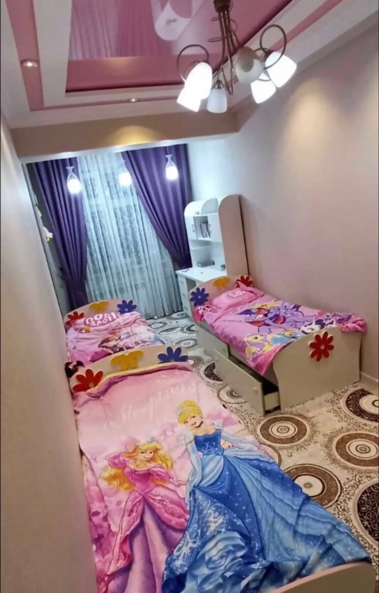 3-комн. квартира, 5 этаж, 80 м², Сино
