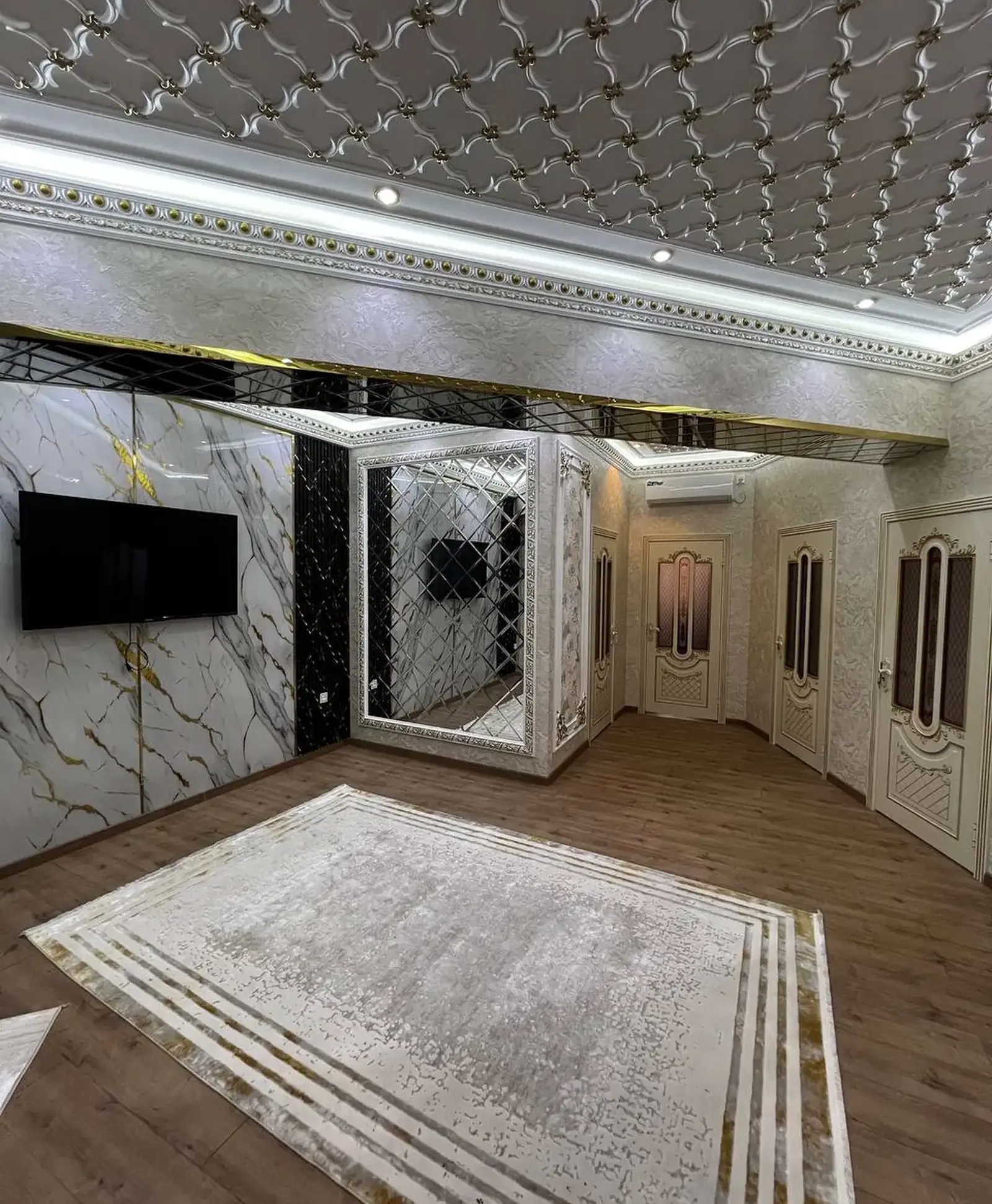 3-комн. квартира, 18 этаж, 107 м², Шохмансур