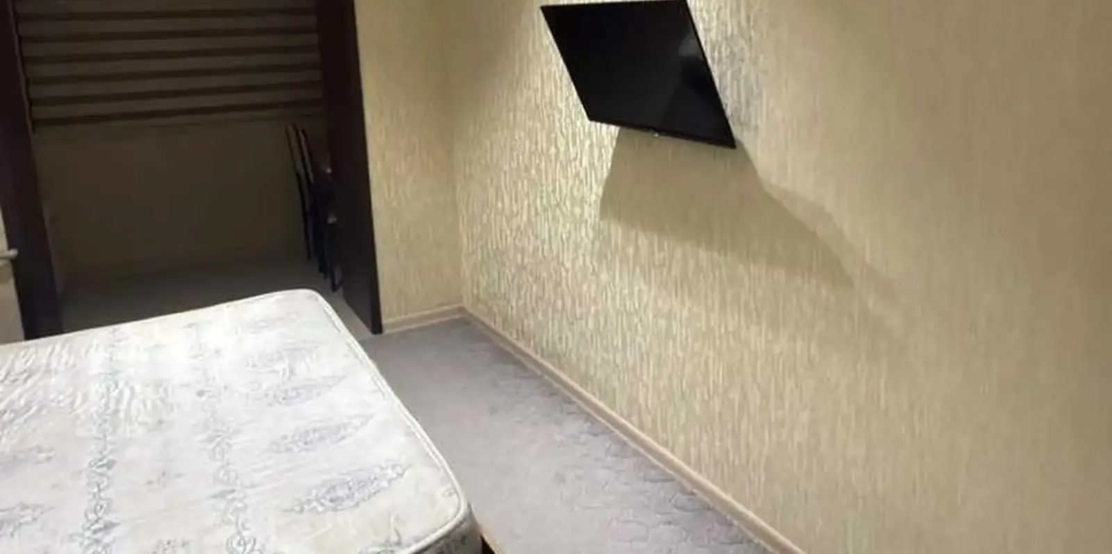 3-комн. квартира, 1 этаж, 76м², 82мкр