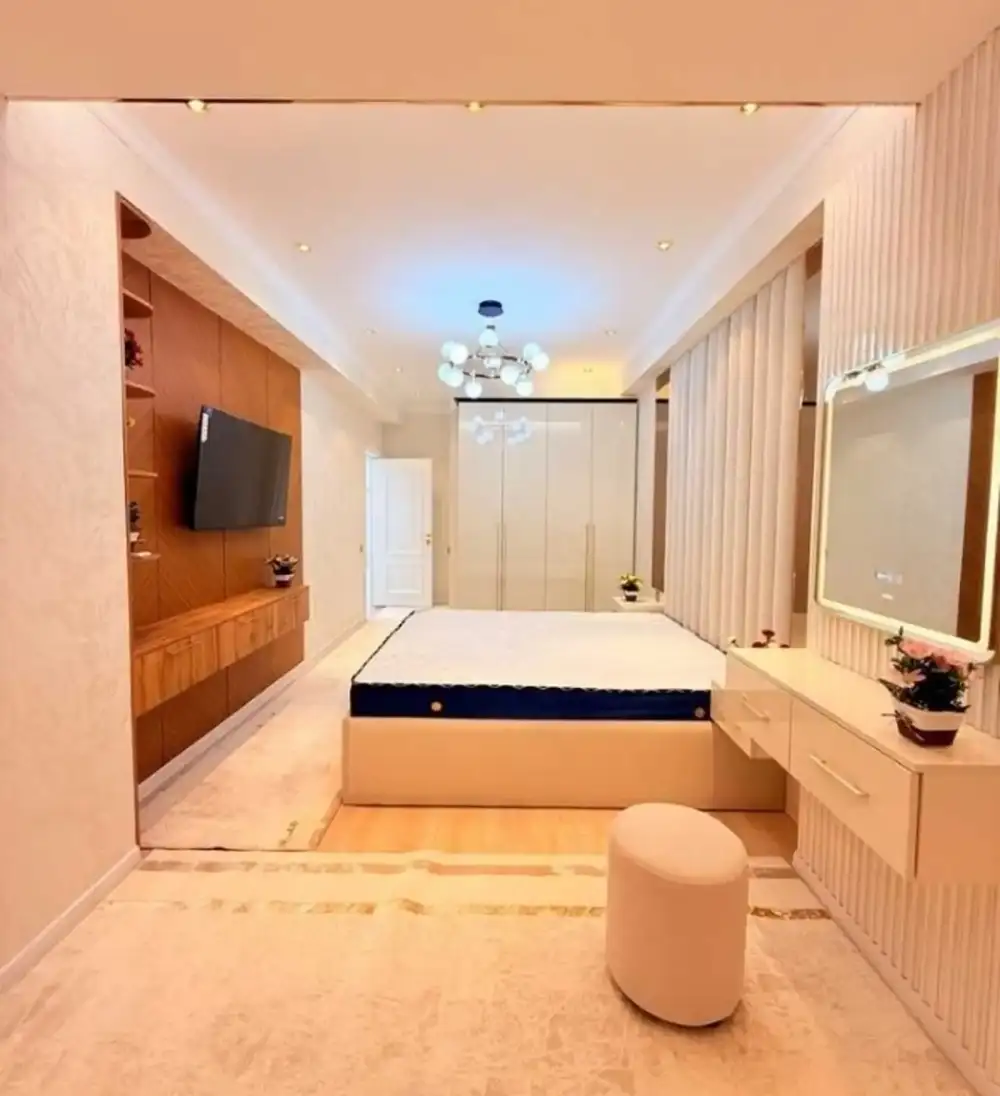 3-комн. квартира, 7 этаж, 120 м², сино