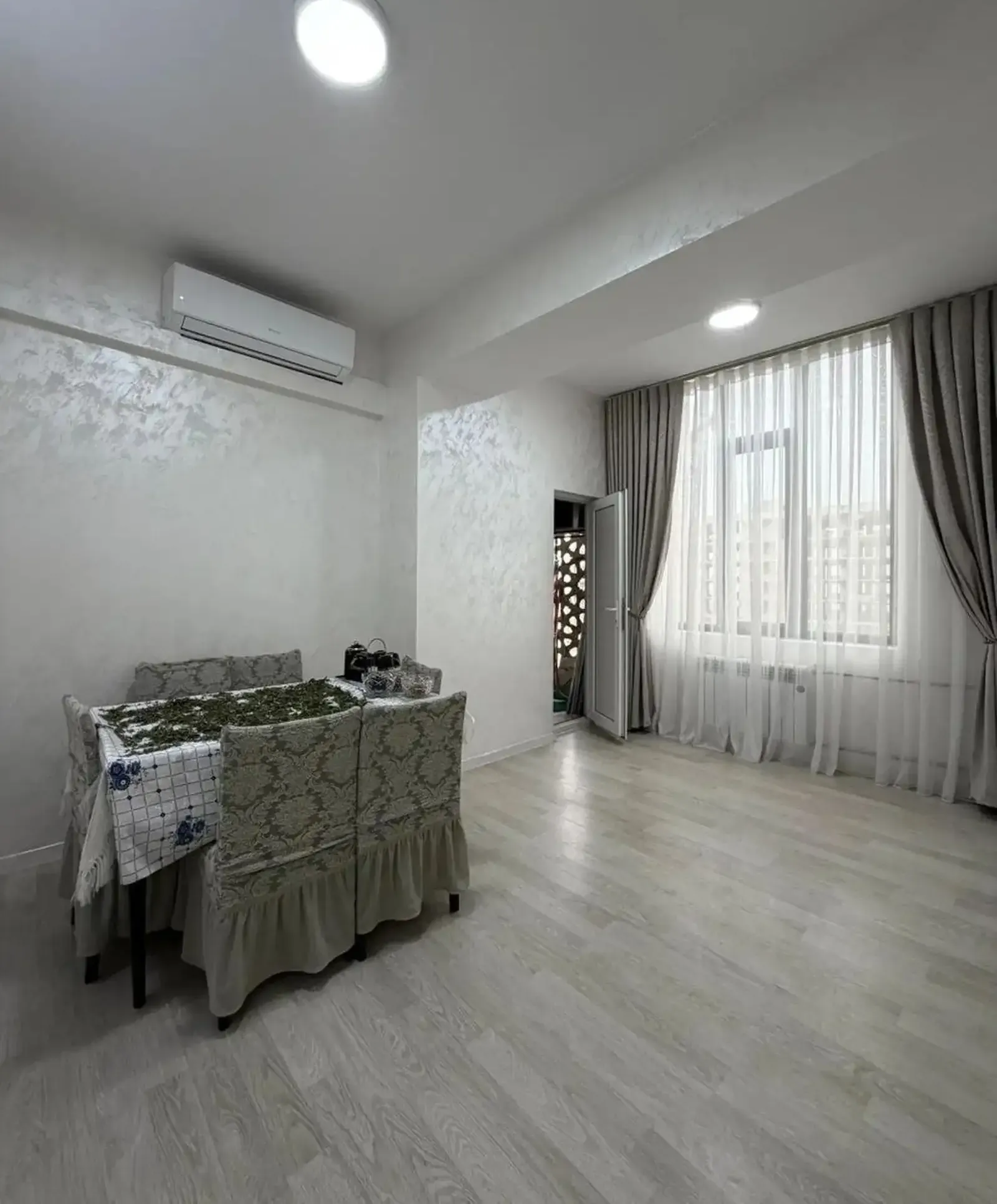 4-комн. квартира, 15 этаж, 95 м², Шохмансур