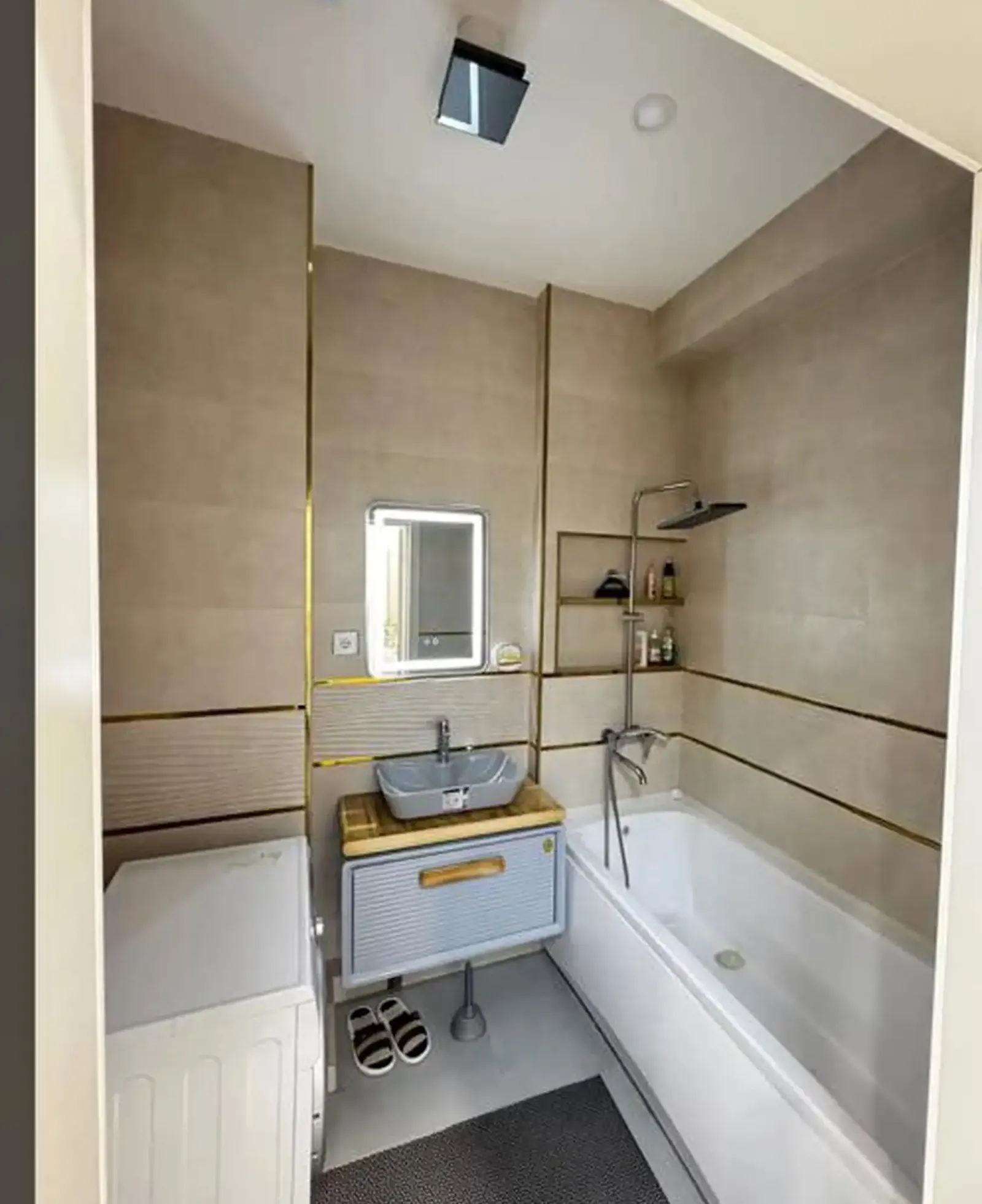 2-комн. квартира, 14 этаж, 75м², Шохмансур
