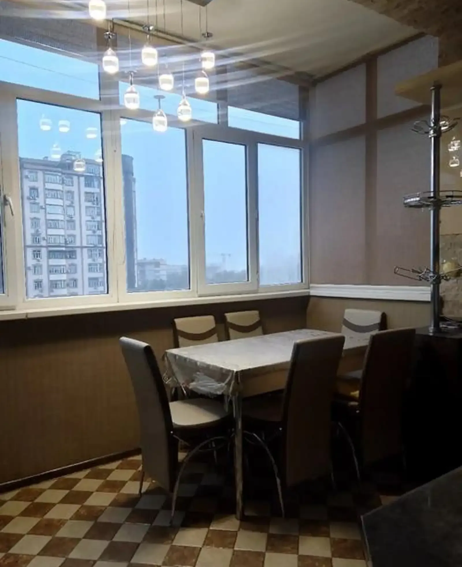 2-комн. квартира, 6 этаж, 90м², Сино