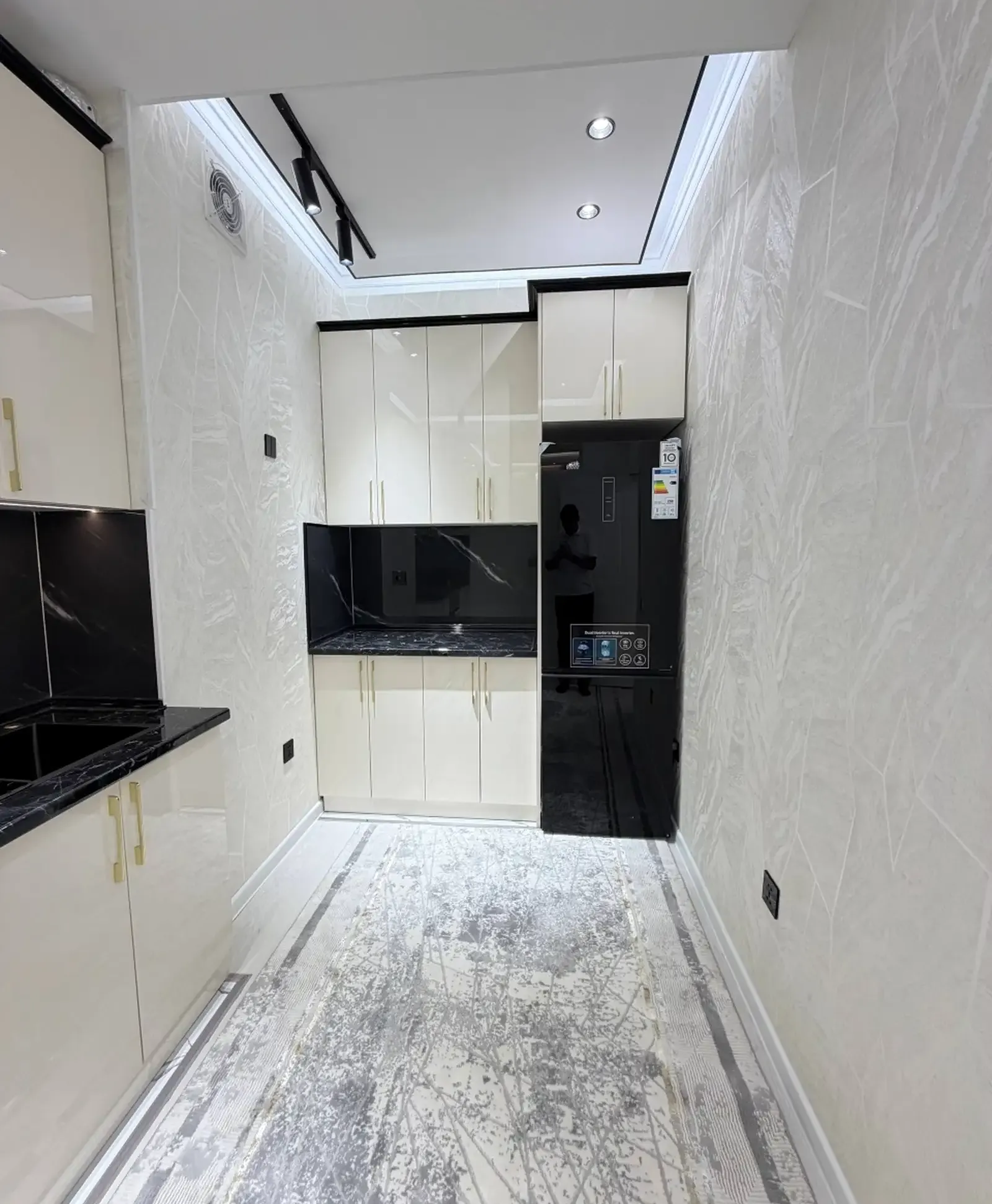2-к квартира, 5 этаж, 65 м², Сино с рядом Пайкар 112