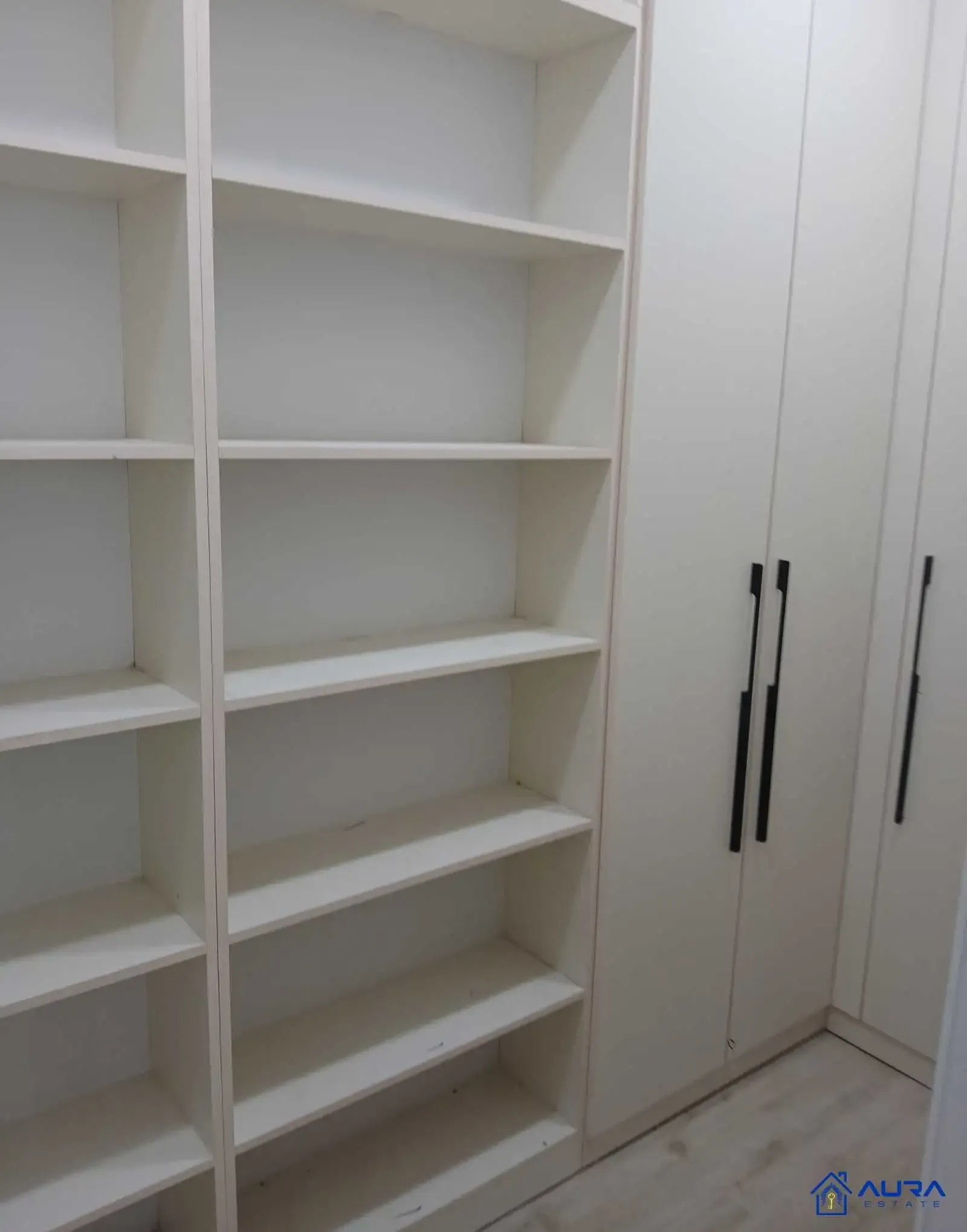 2-комн. квартира, 4 этаж, 105 м², И. Сомони