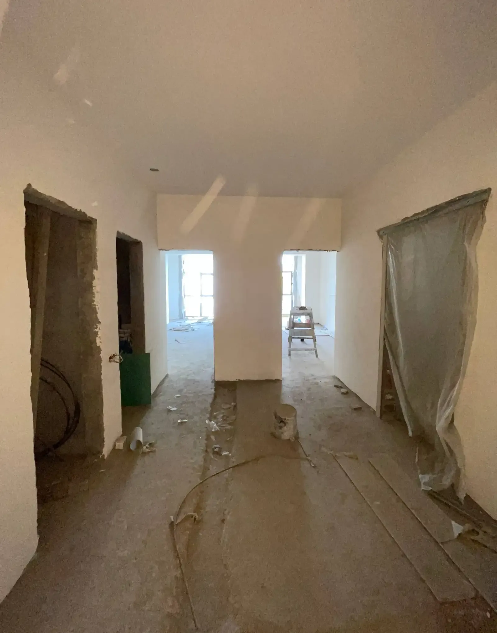 3-комн. квартира, 4 этаж, 130 м², Фирдавси