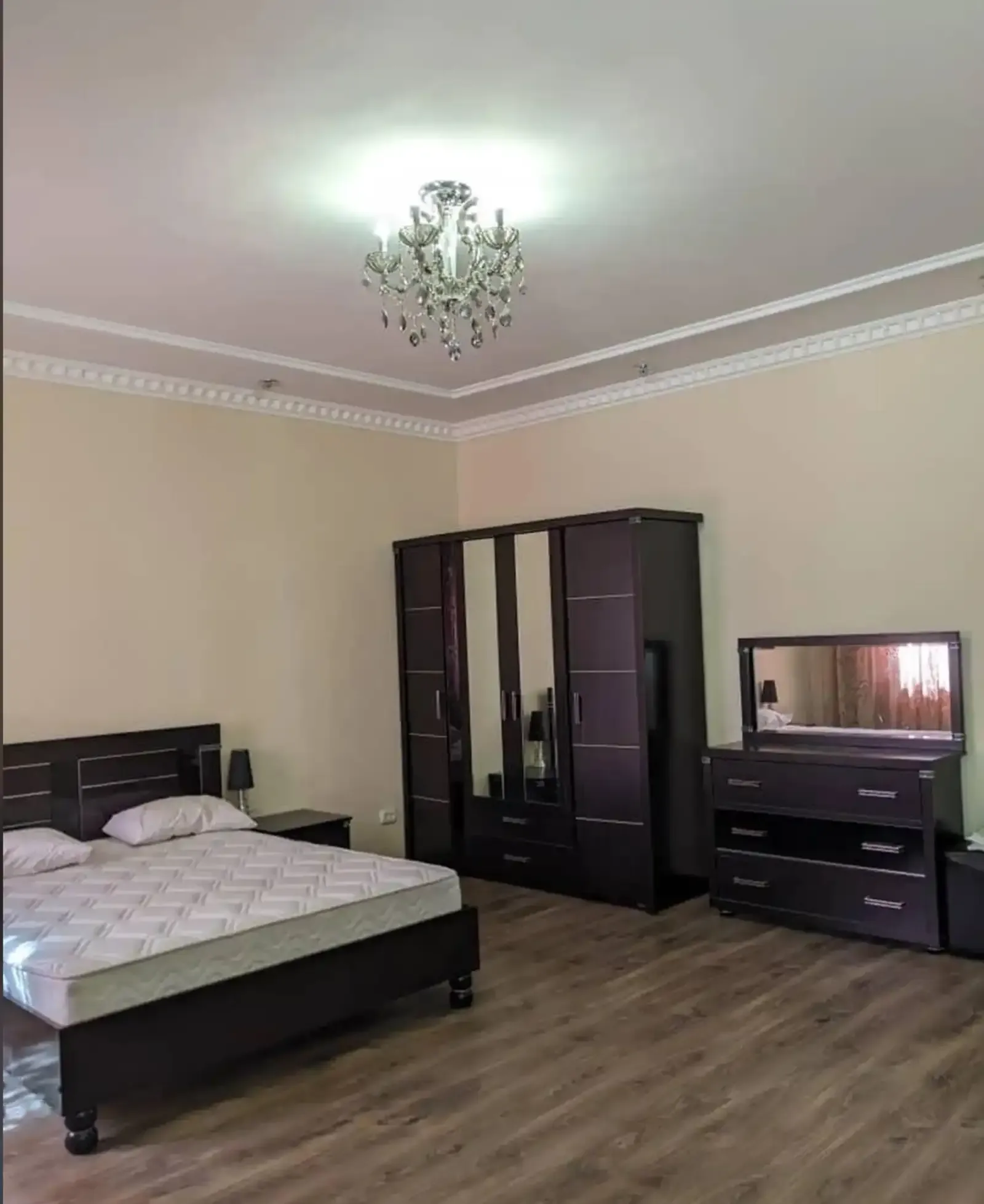 3-комн. квартира, 9 этаж, 120м², Исмоили Сомони