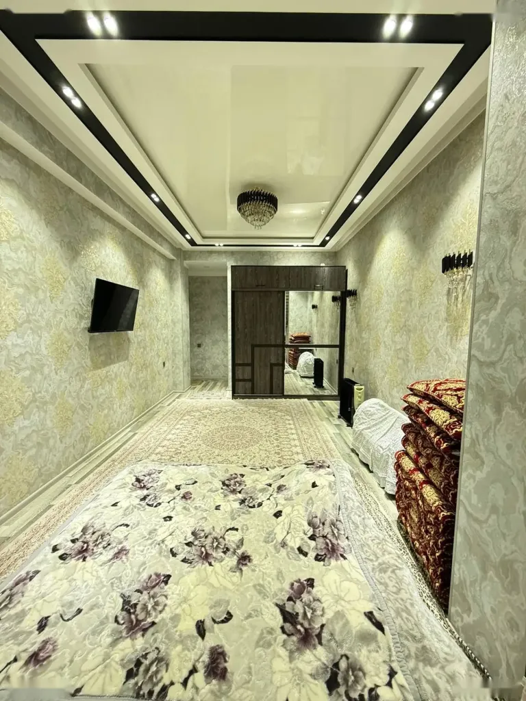 2-комн. квартира, 3 этаж, 80 м², сино