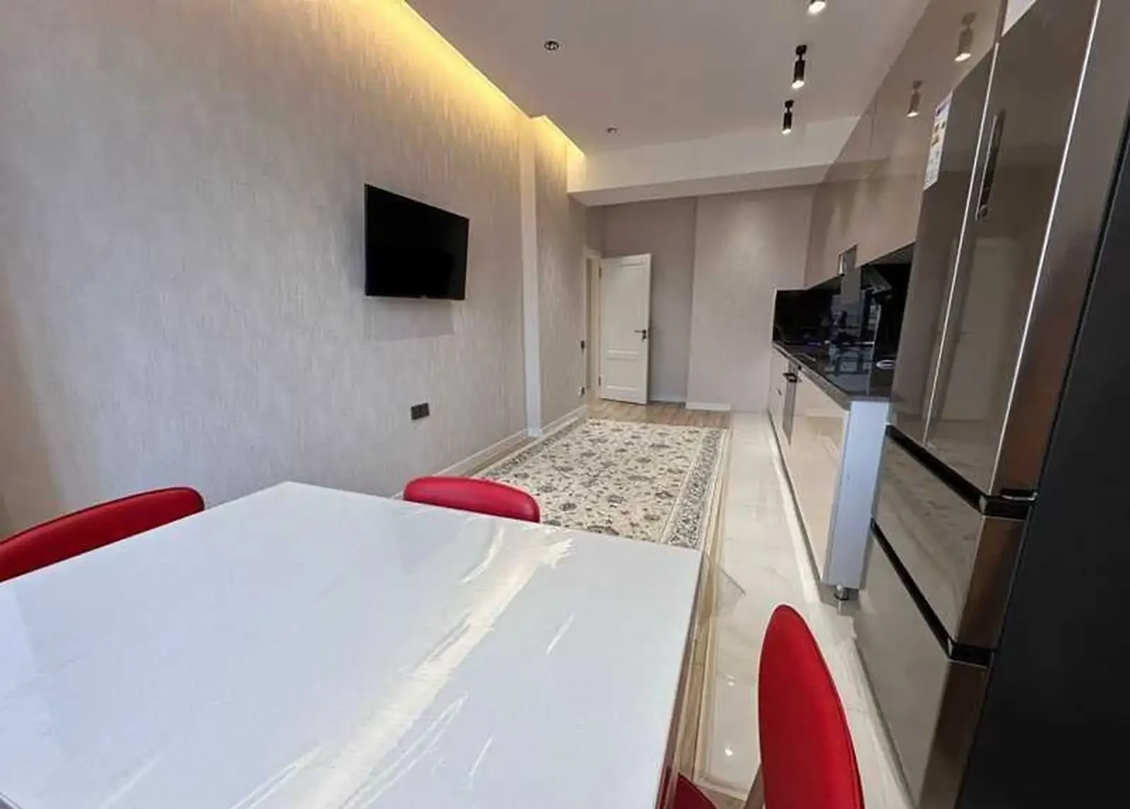 2-комн. квартира, 17 этаж, 102м², шохмансур
