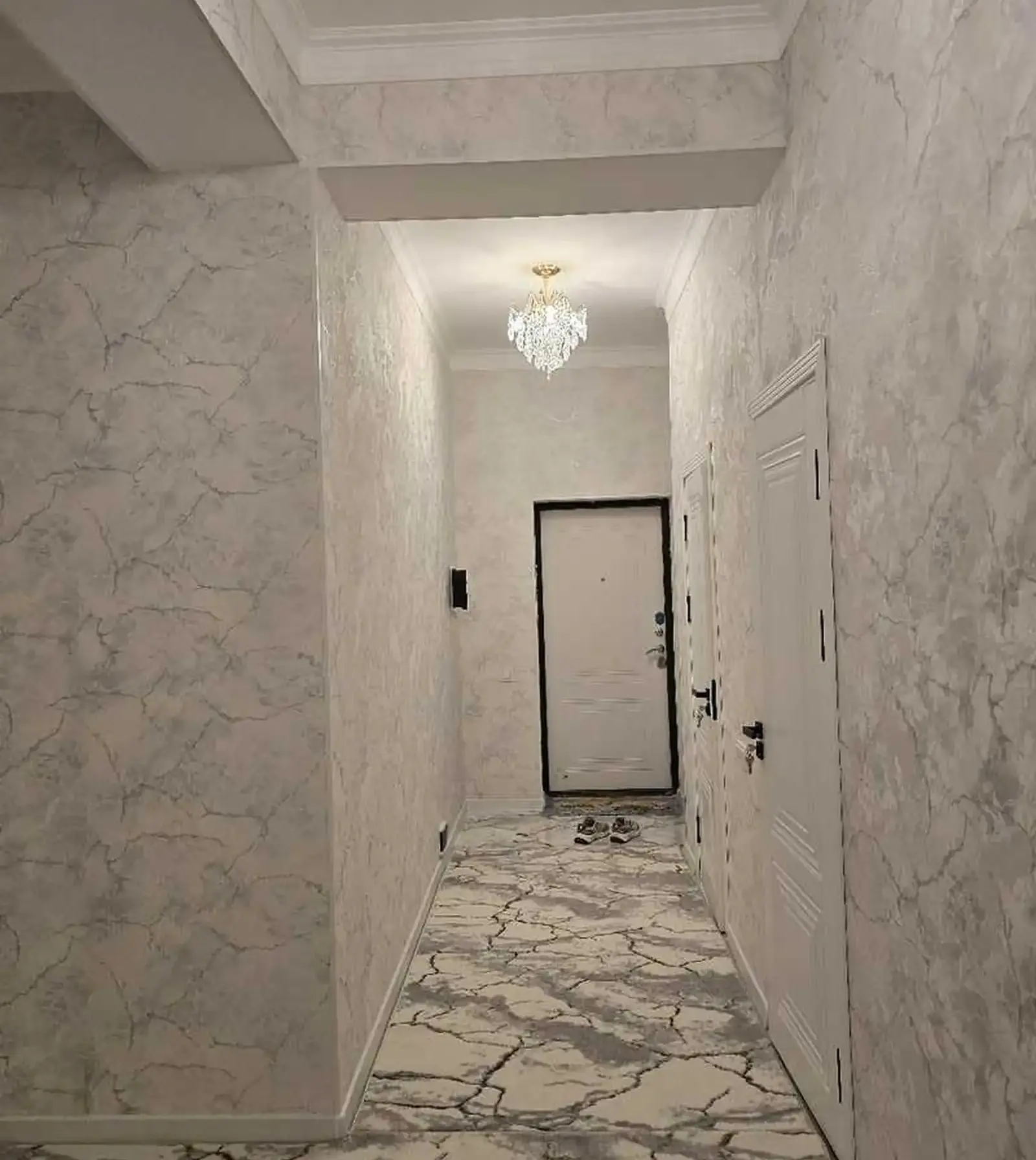 2-комн. квартира, 4 этаж, 87м², шоҳмансур