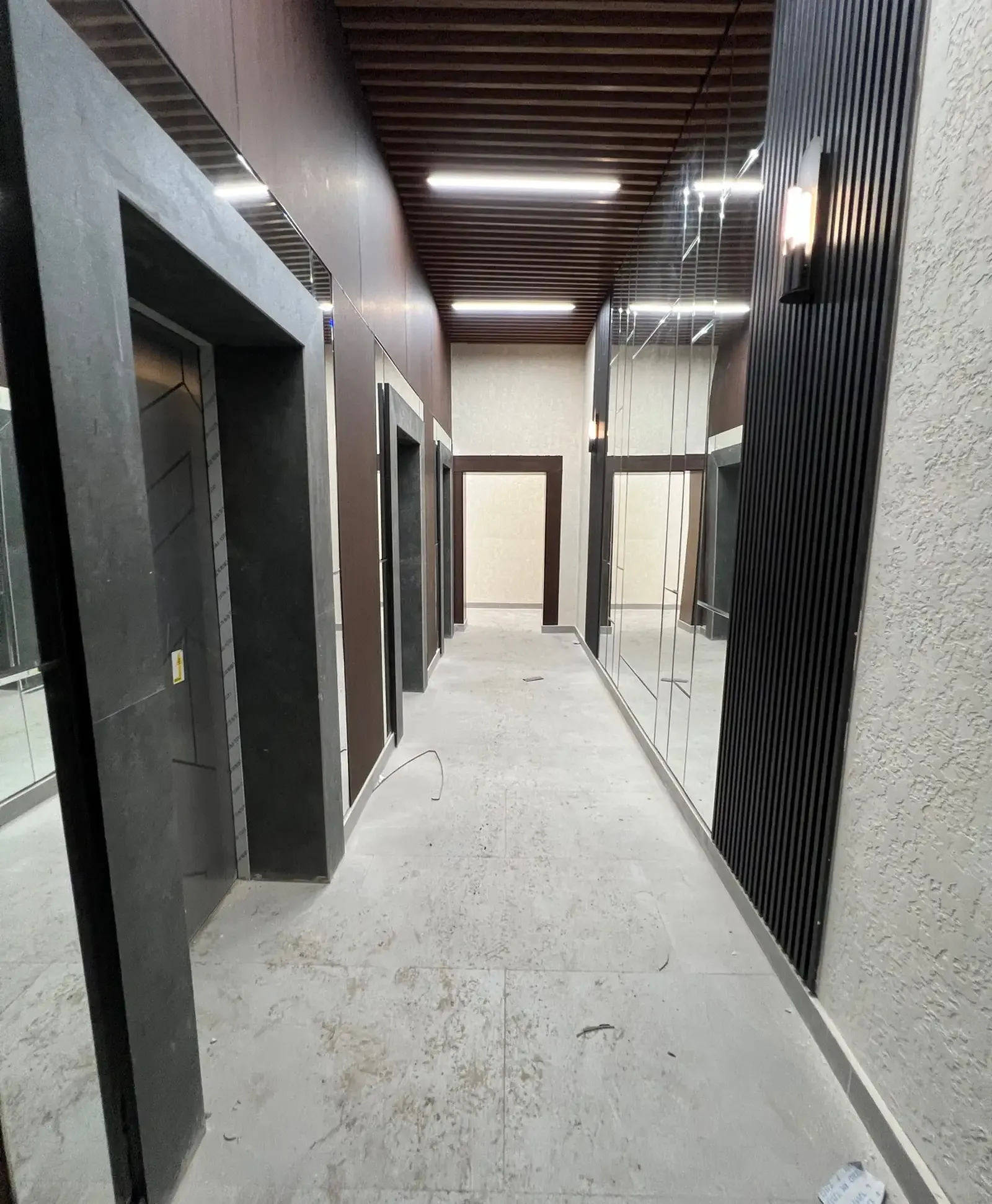 3-комн. квартира, 9 этаж, 107 м², И. Сомони