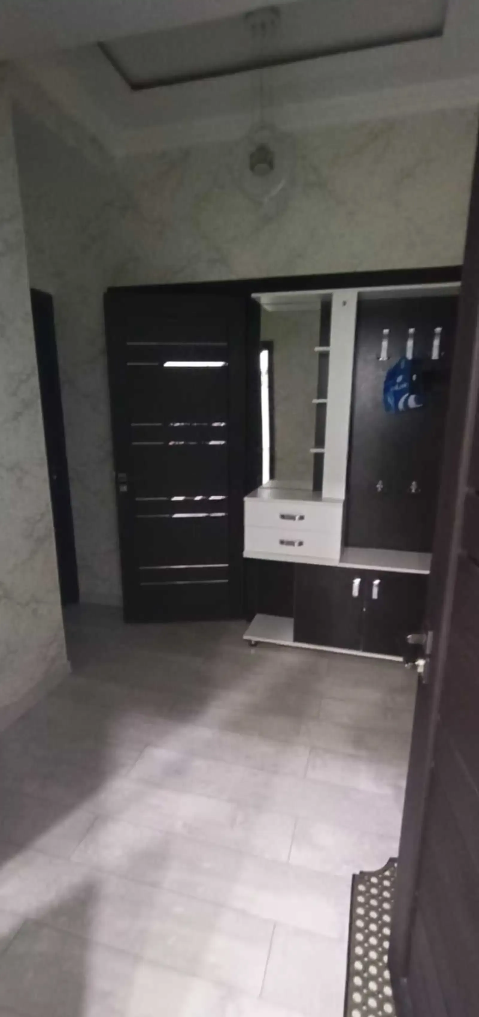 2-комн. квартира, 18 этаж, 125м², Маладёжний театр