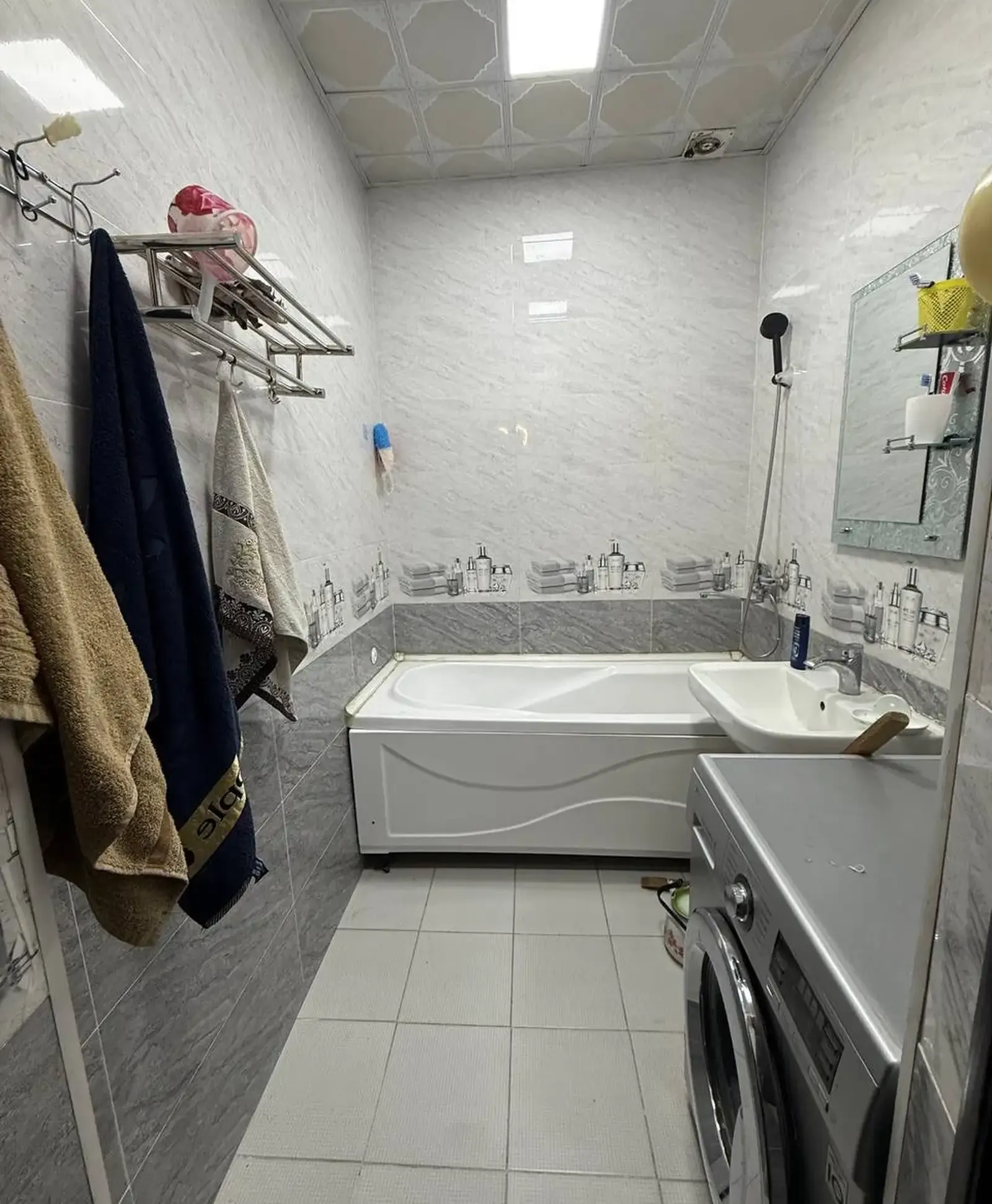 2-комн. квартира, 15 этаж, 64 м², И. Сомони