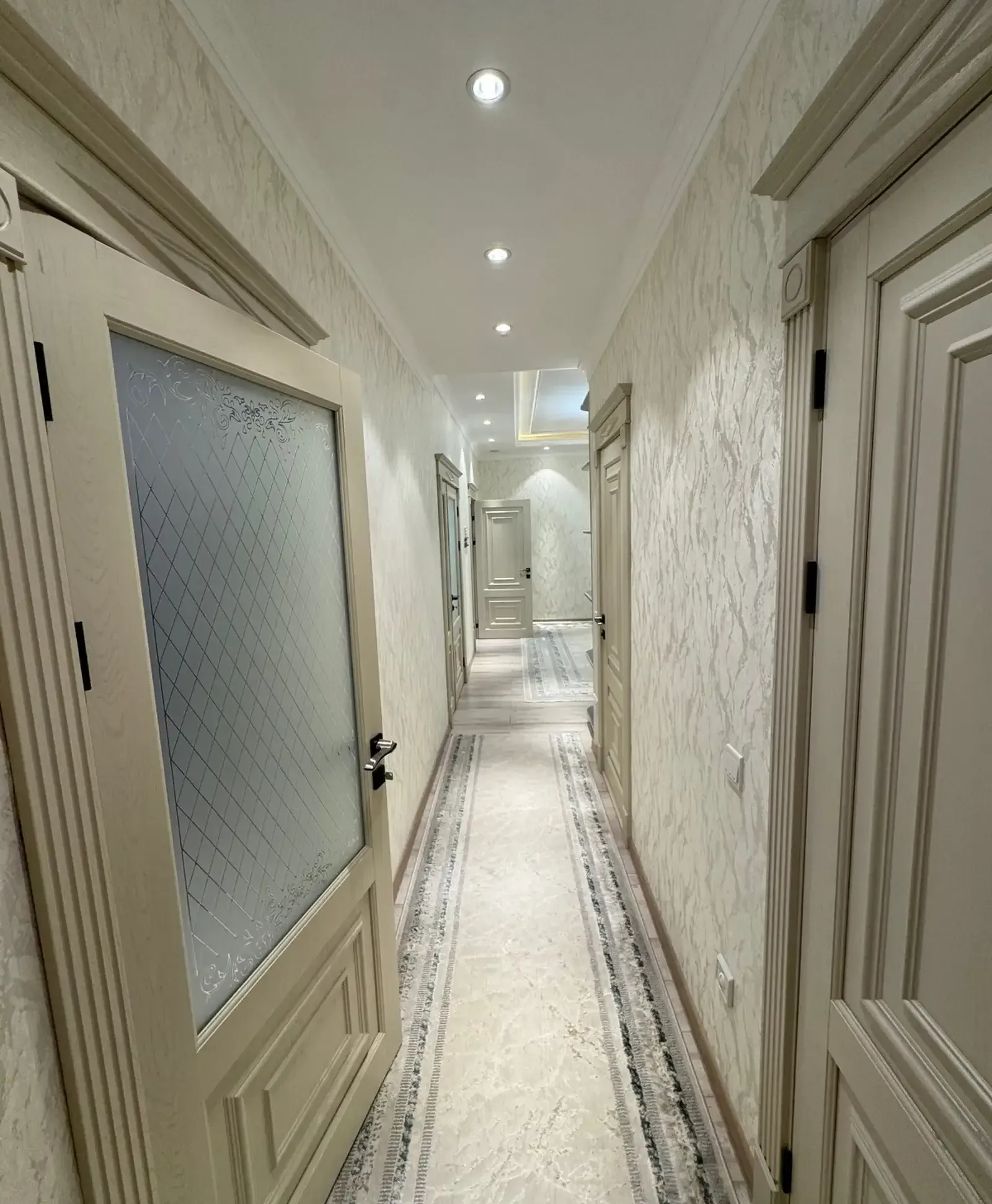 2-комн. квартира, 5 этаж, 100м², Овир/Гранд Отель