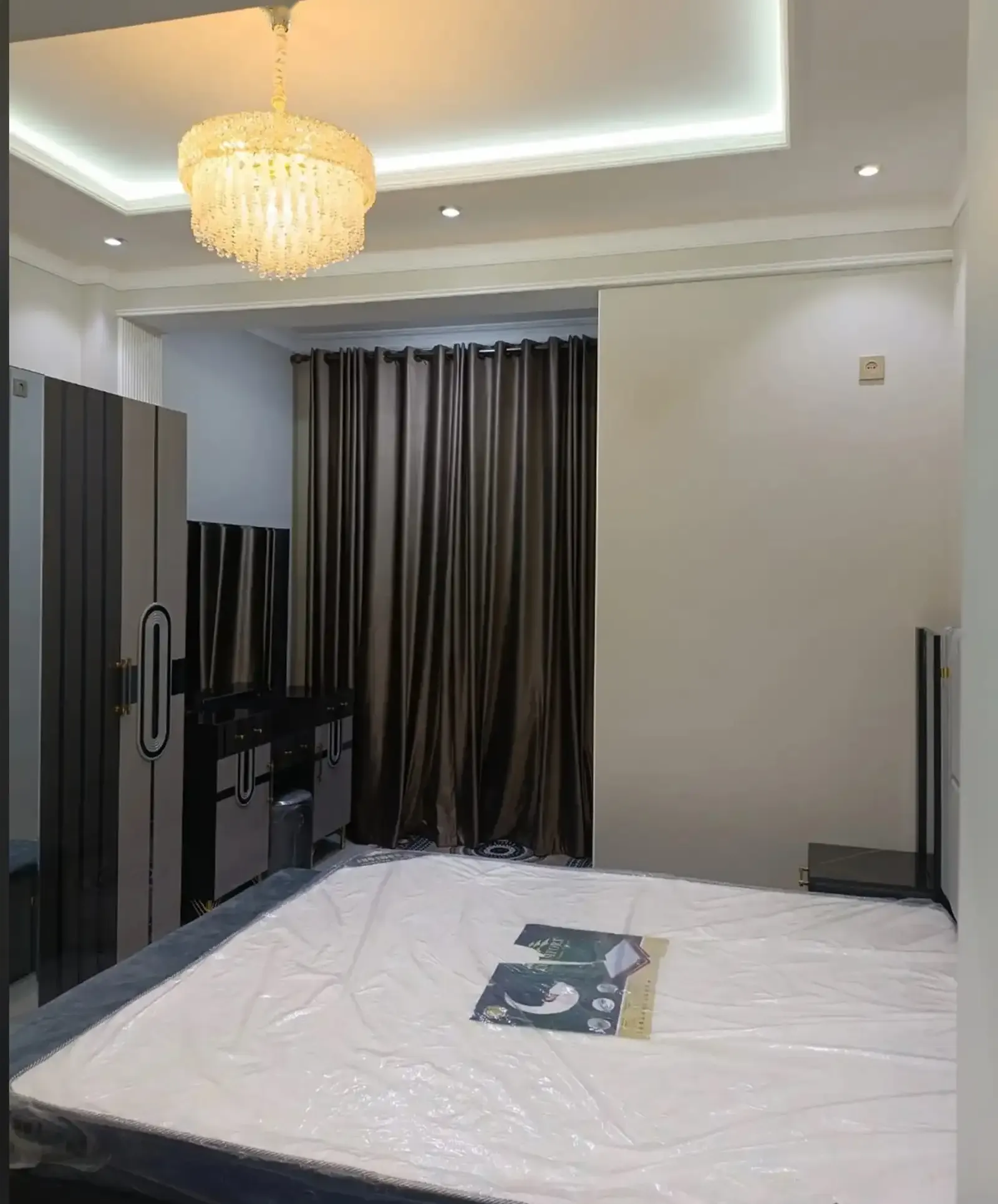 2-комн. квартира, 4 этаж, 65м², сино