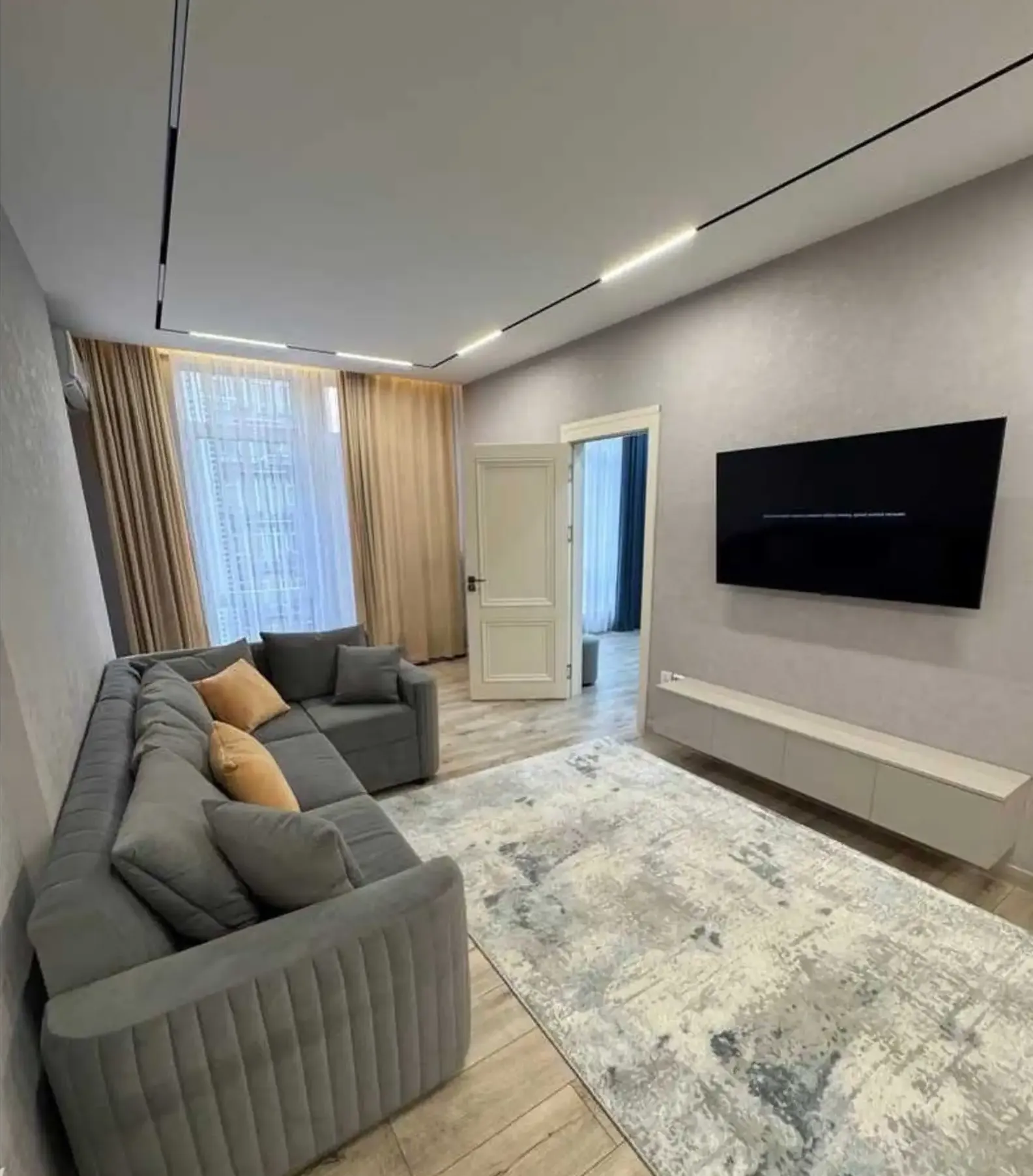 2-комн. квартира, 8 этаж, 70м², овир