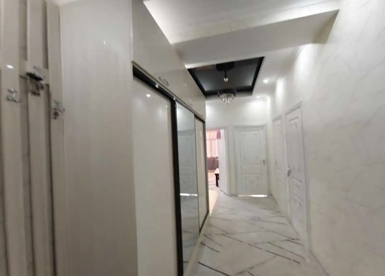 2-комн. квартира, 15 этаж, 70м², сино