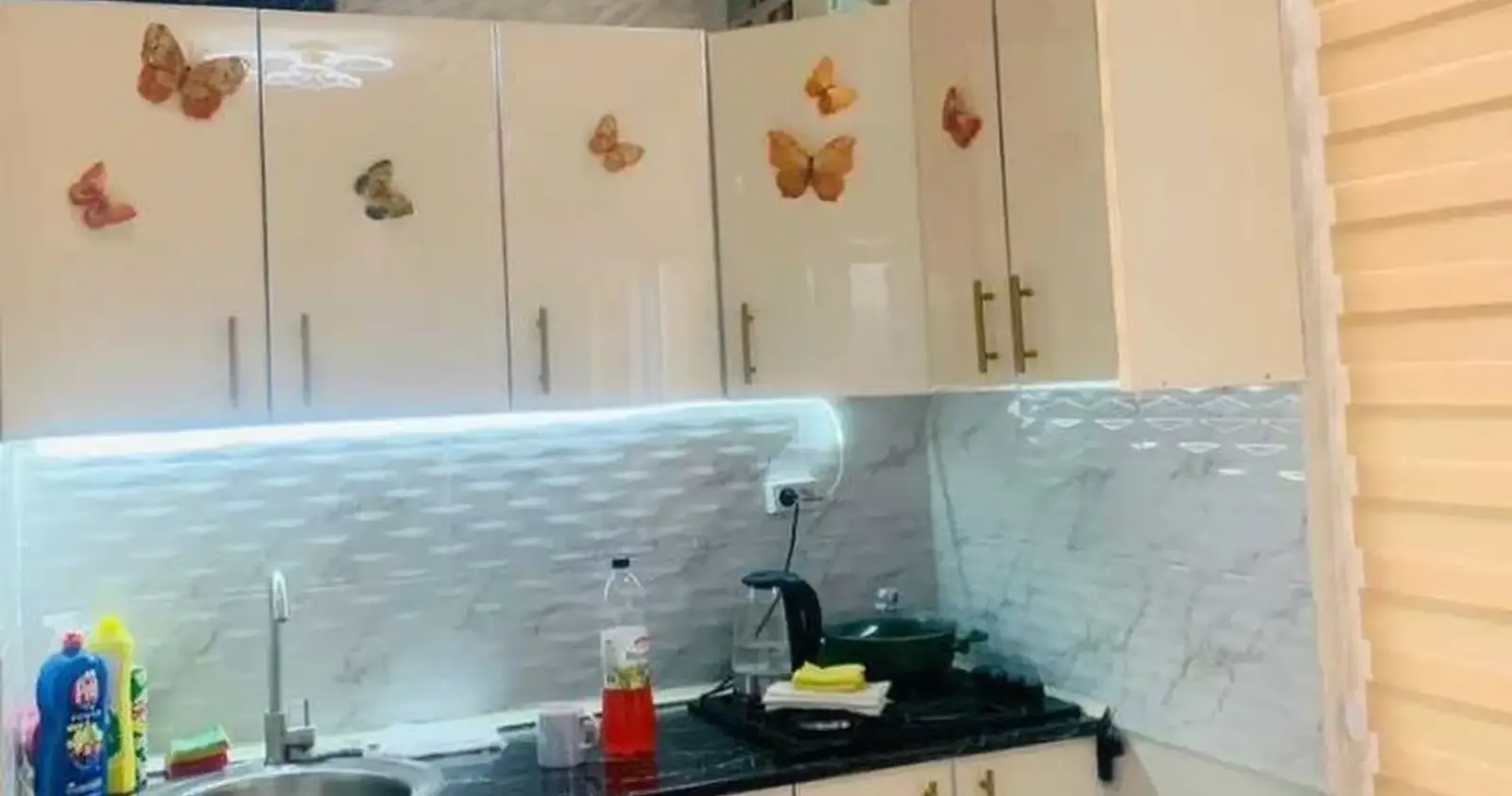 2-комн. квартира, 10 этаж, 65 м², Зебошка