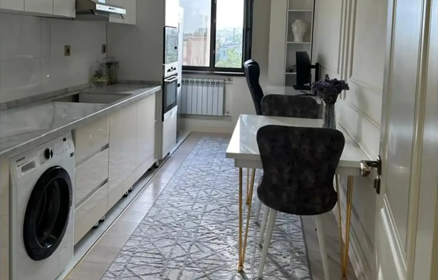 1-комн. квартира, 4 этаж, 51 м², Фирдавси